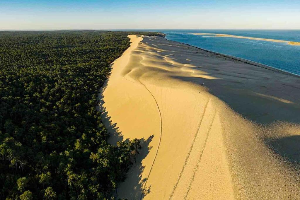Coquillages et crustacés, Netflix baignoire îlot chez Ivona Vacances