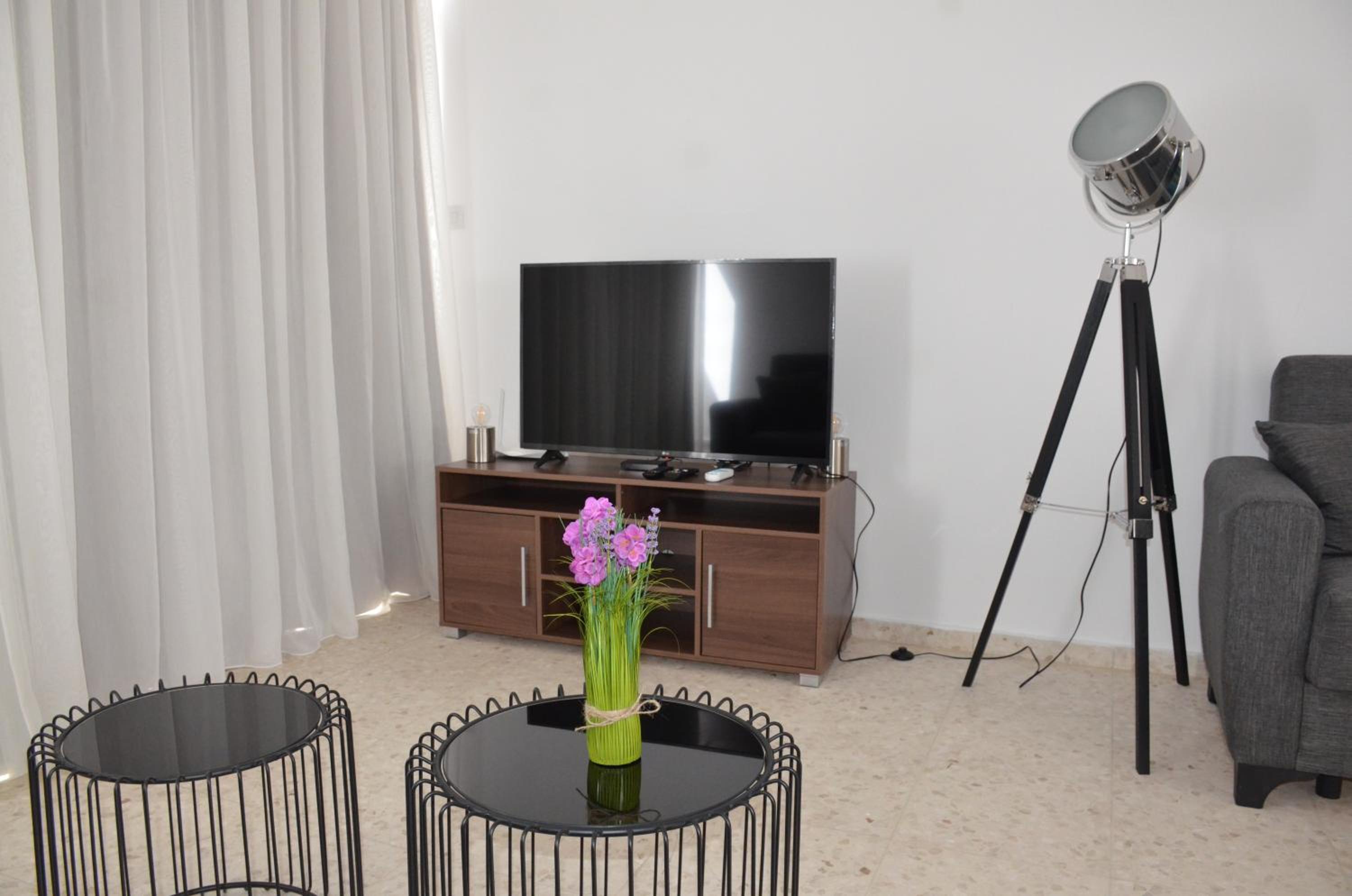Almyria Apartments - By IMH Travel & Tours