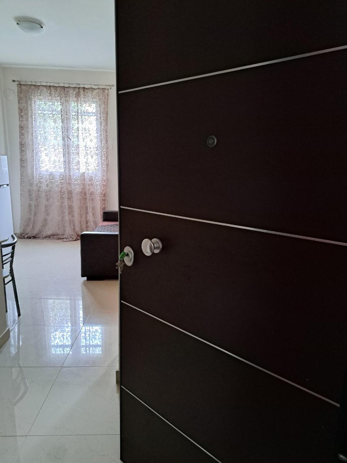 George place photo 4