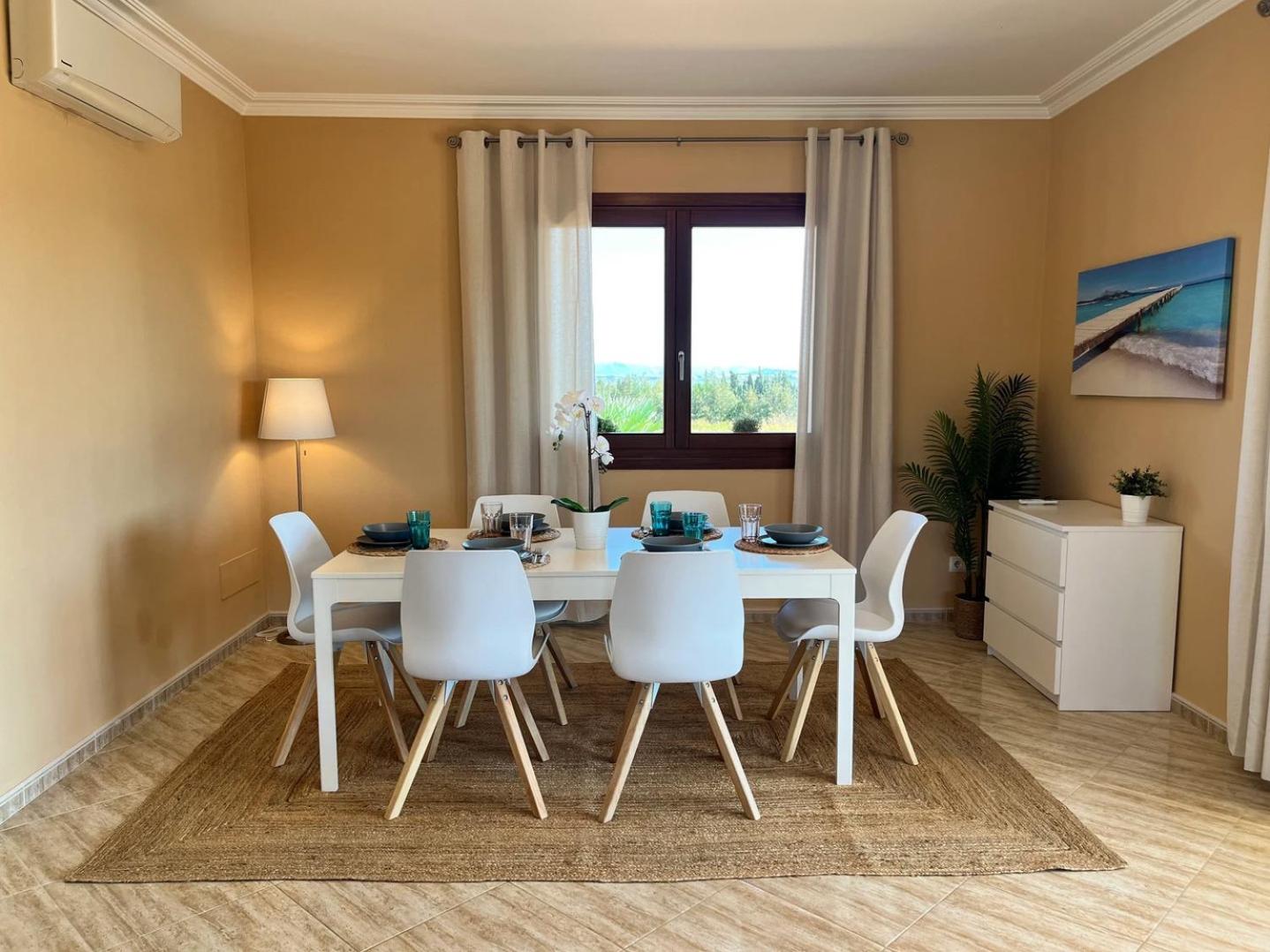 Villa Octopus by Bebreeze