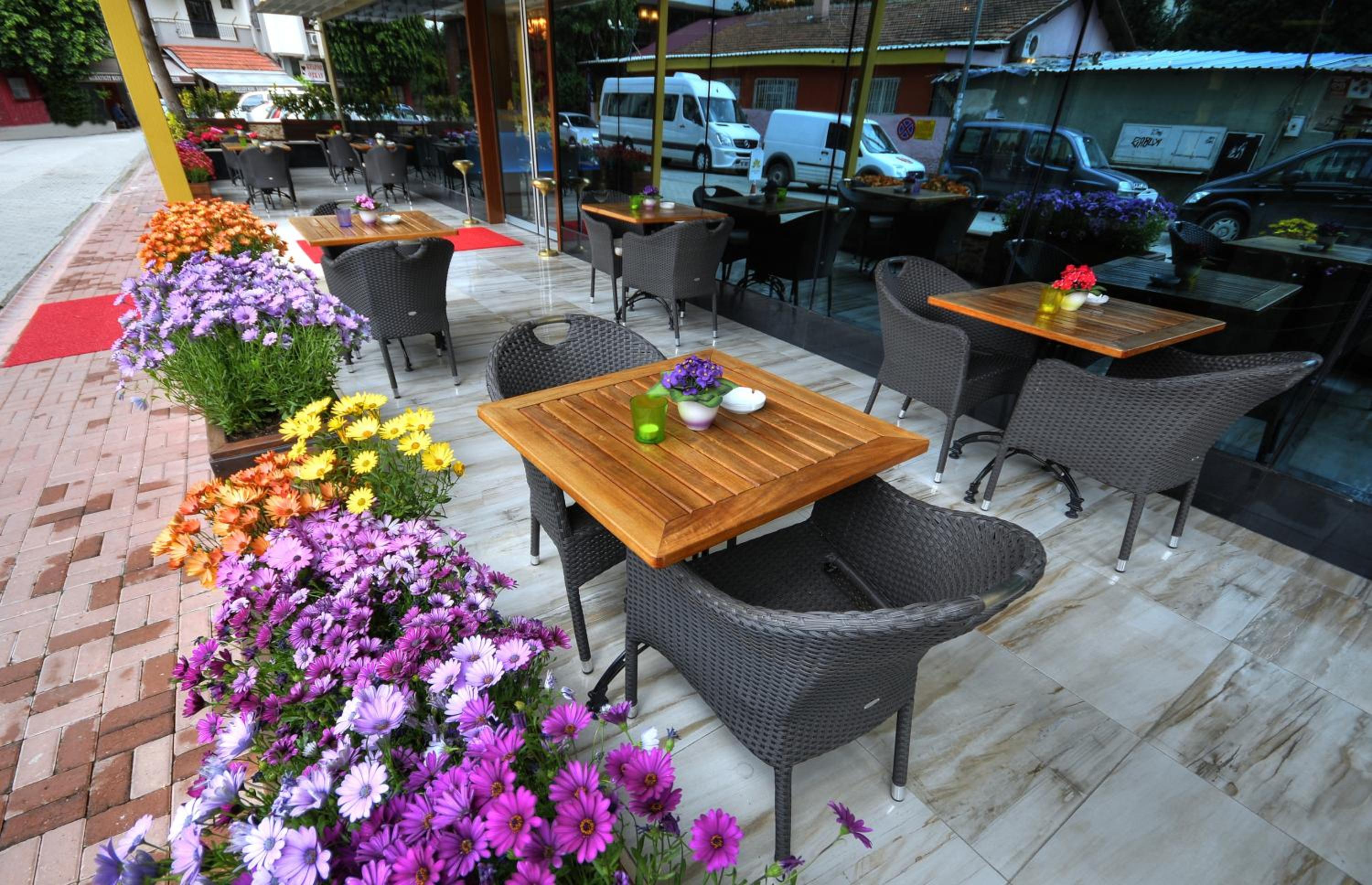 Golden Deluxe Otel - Image 33