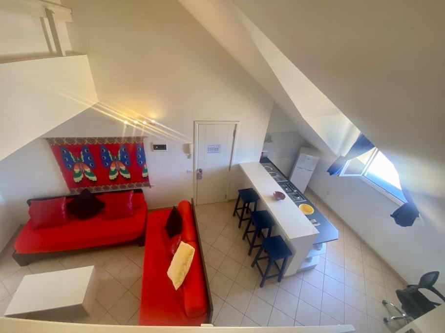 Leme Bedje Two bedroom - By Bobbywashere