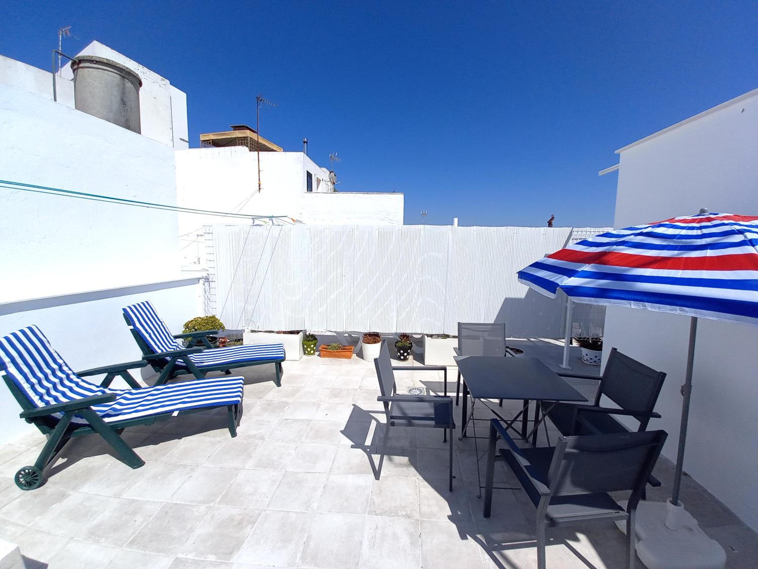 Casa Malakita with private seaview roof terrace