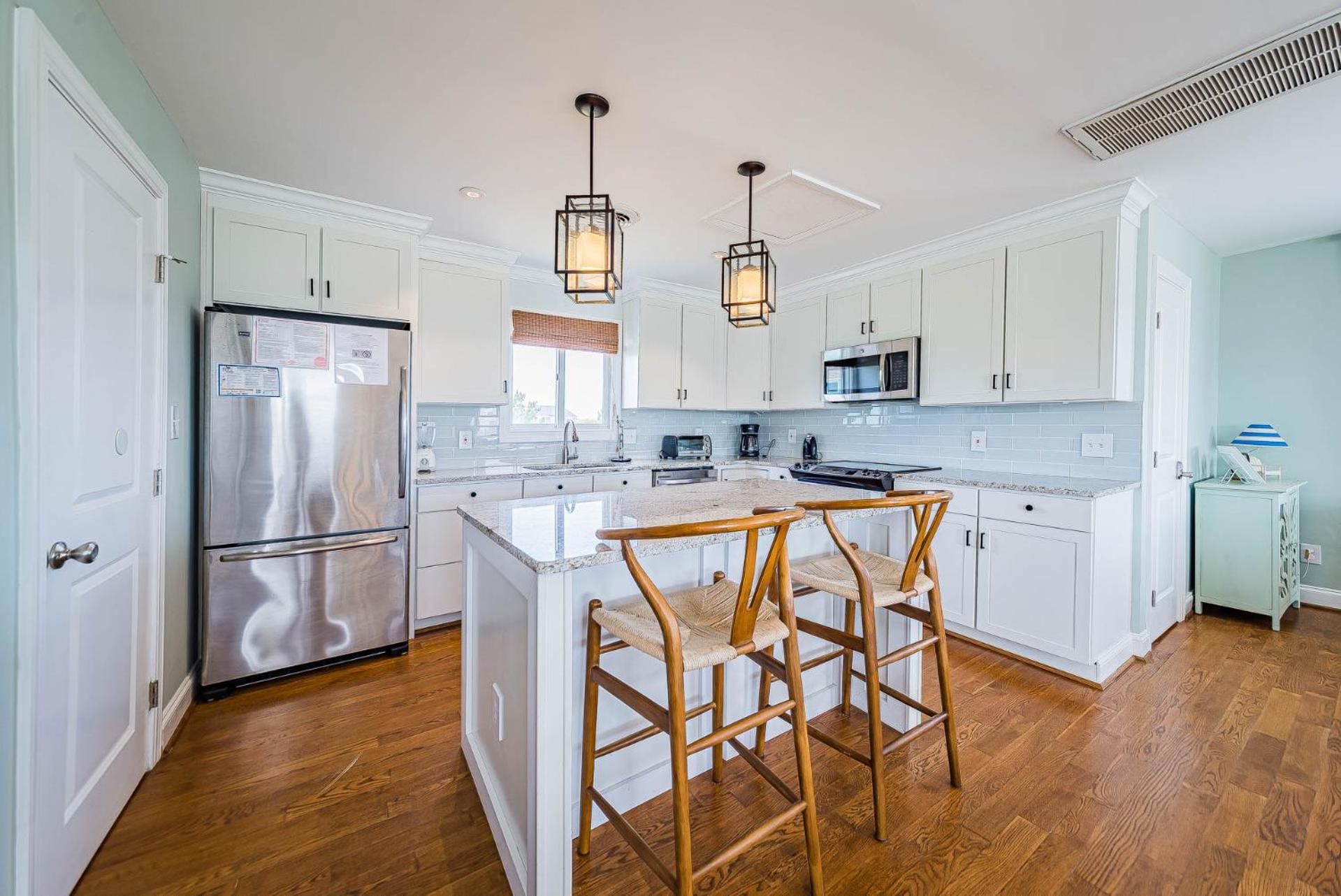 Arcadia - Duck, Caffey's Inlet, Ocean Views, 50 Yards to Beach, Pool, Pets OK, Cul-de-sac Location