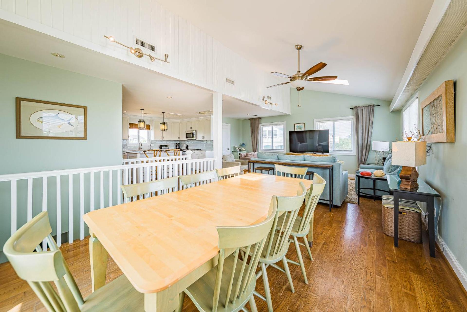 Arcadia - Duck, Caffey's Inlet, Ocean Views, 50 Yards to Beach, Pool, Pets OK, Cul-de-sac Location