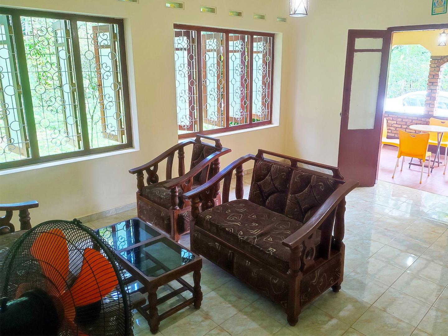 Cinnamon Villa
