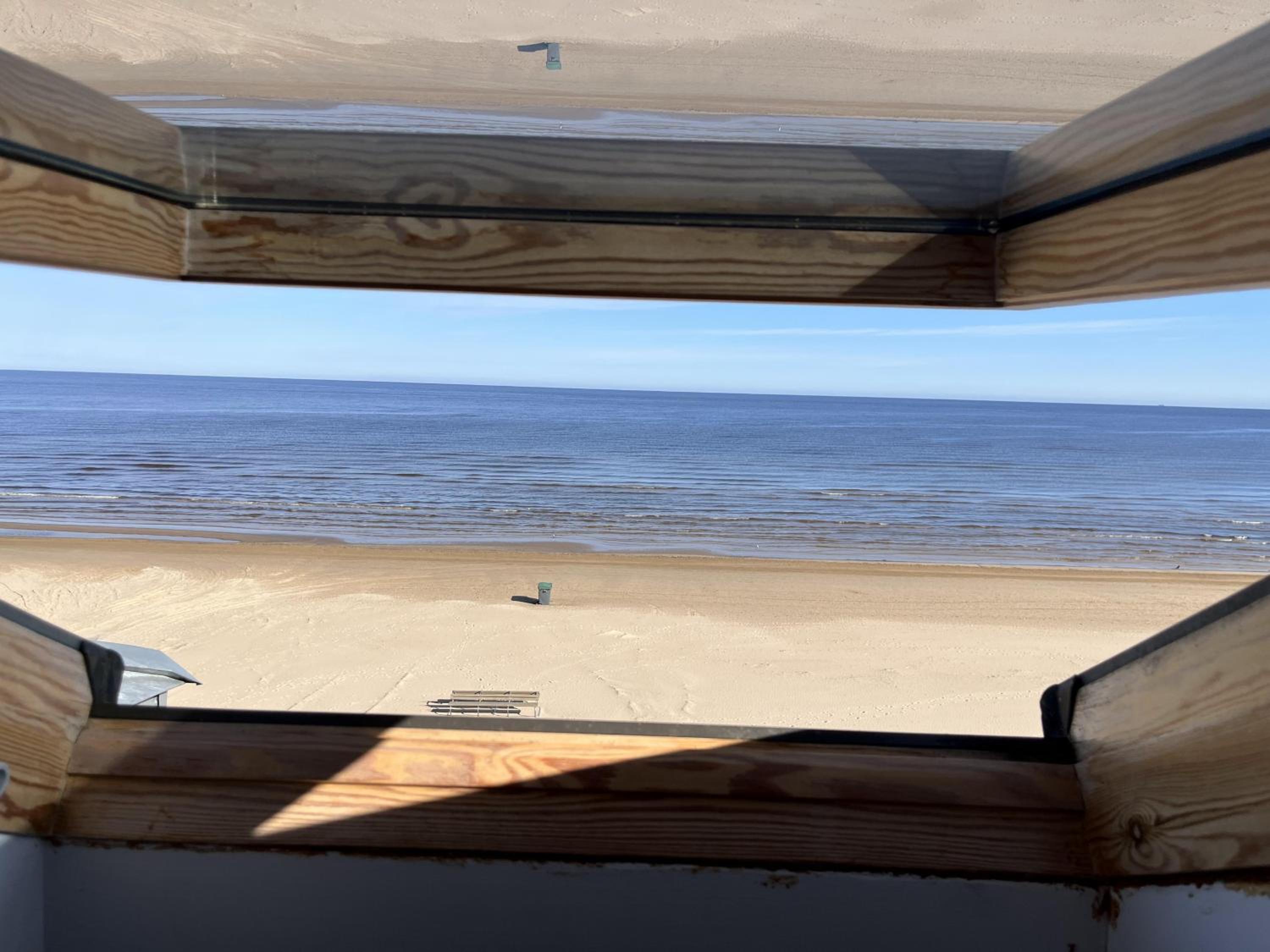 Two-STORY SEASIDE APARTMENT JURMALA