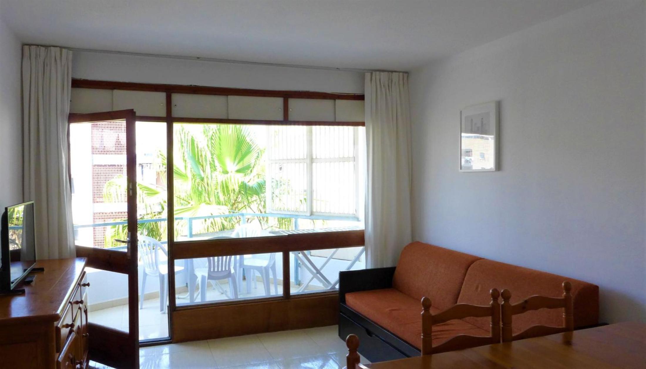 Apartamentos Colon view 2