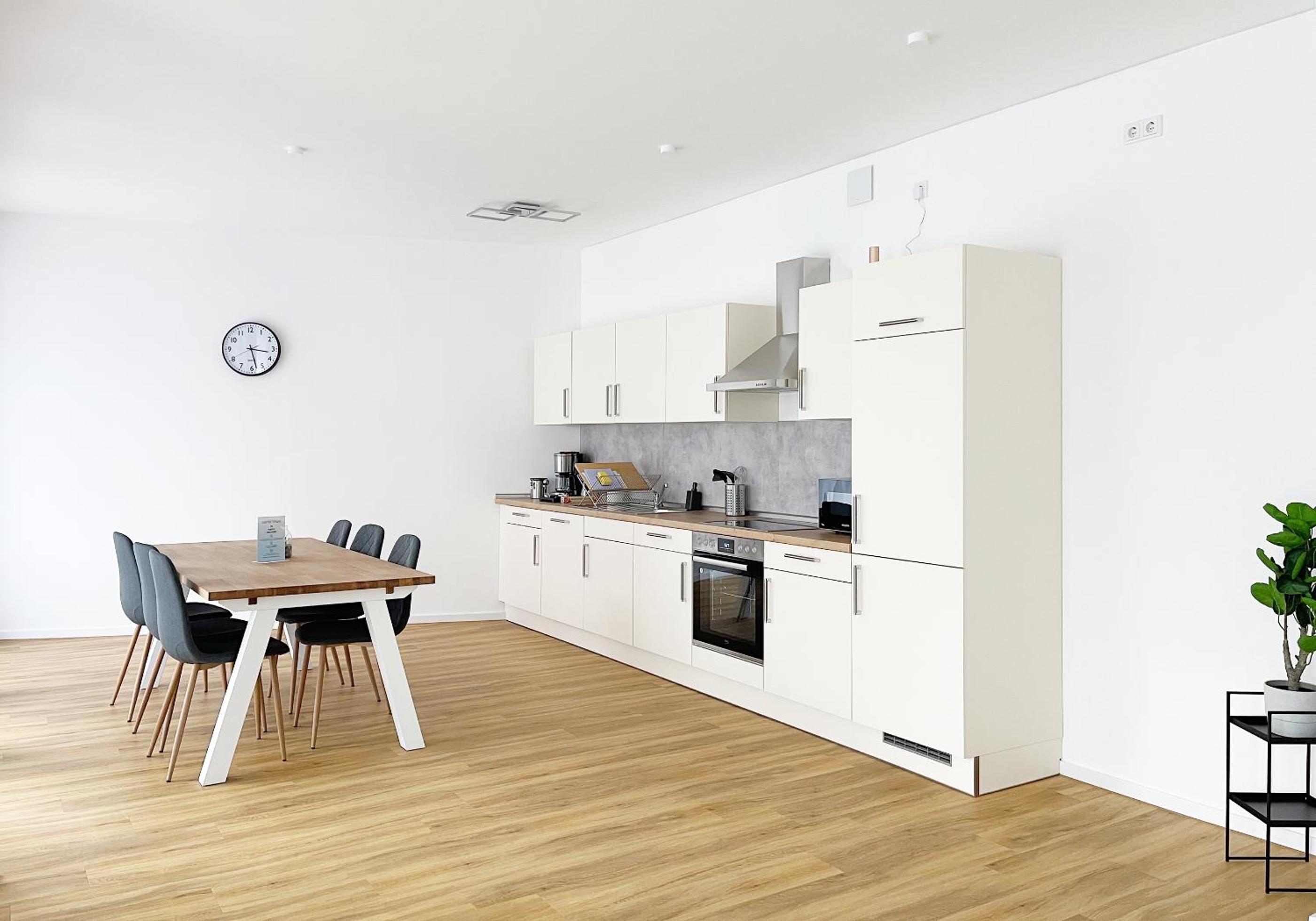 Moderne Apartments im Herzen der Stadt I private Tiefgarage mit Ladesäulen I home2share