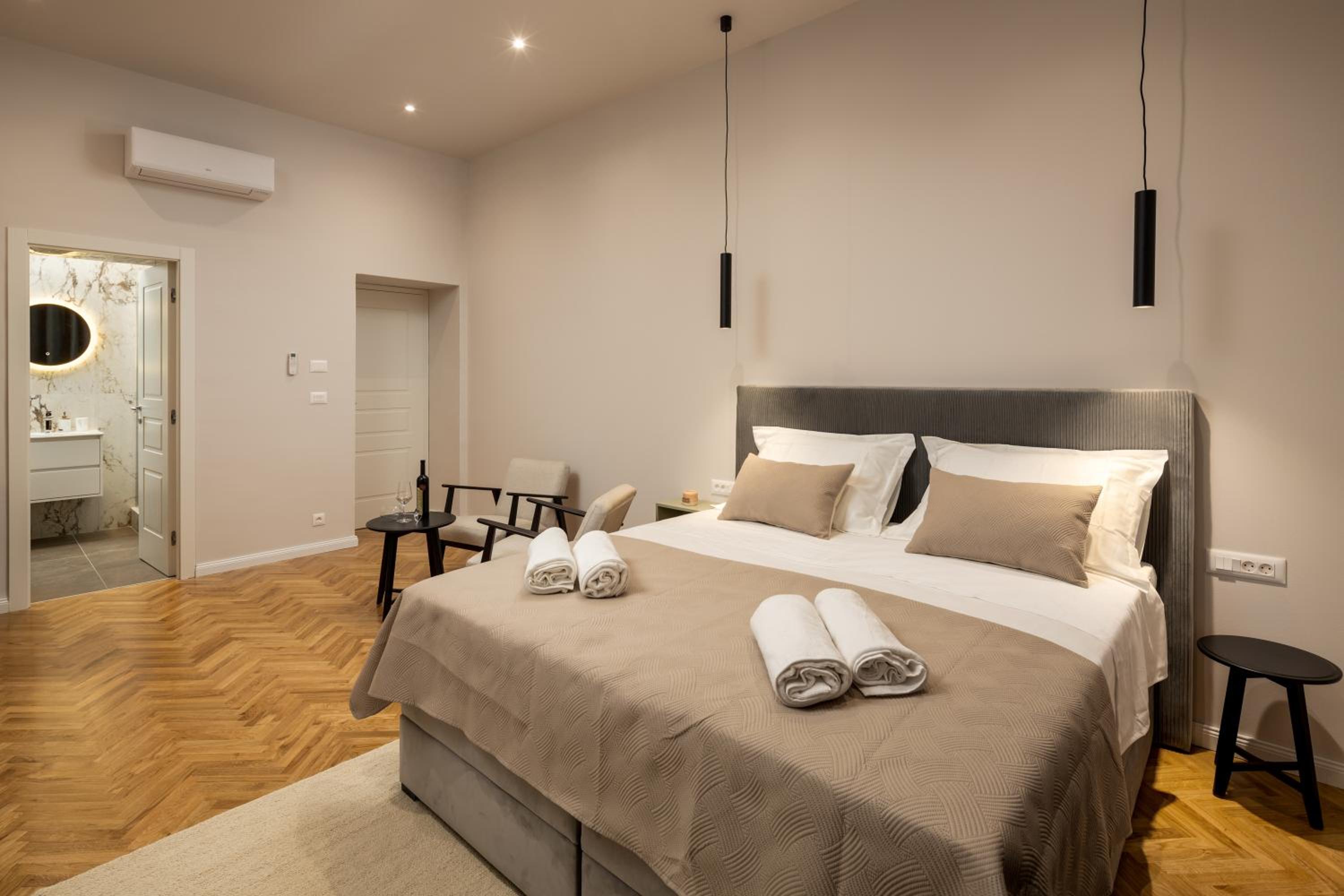 Boutique LUX Rooms Odello Split Old Town view 3