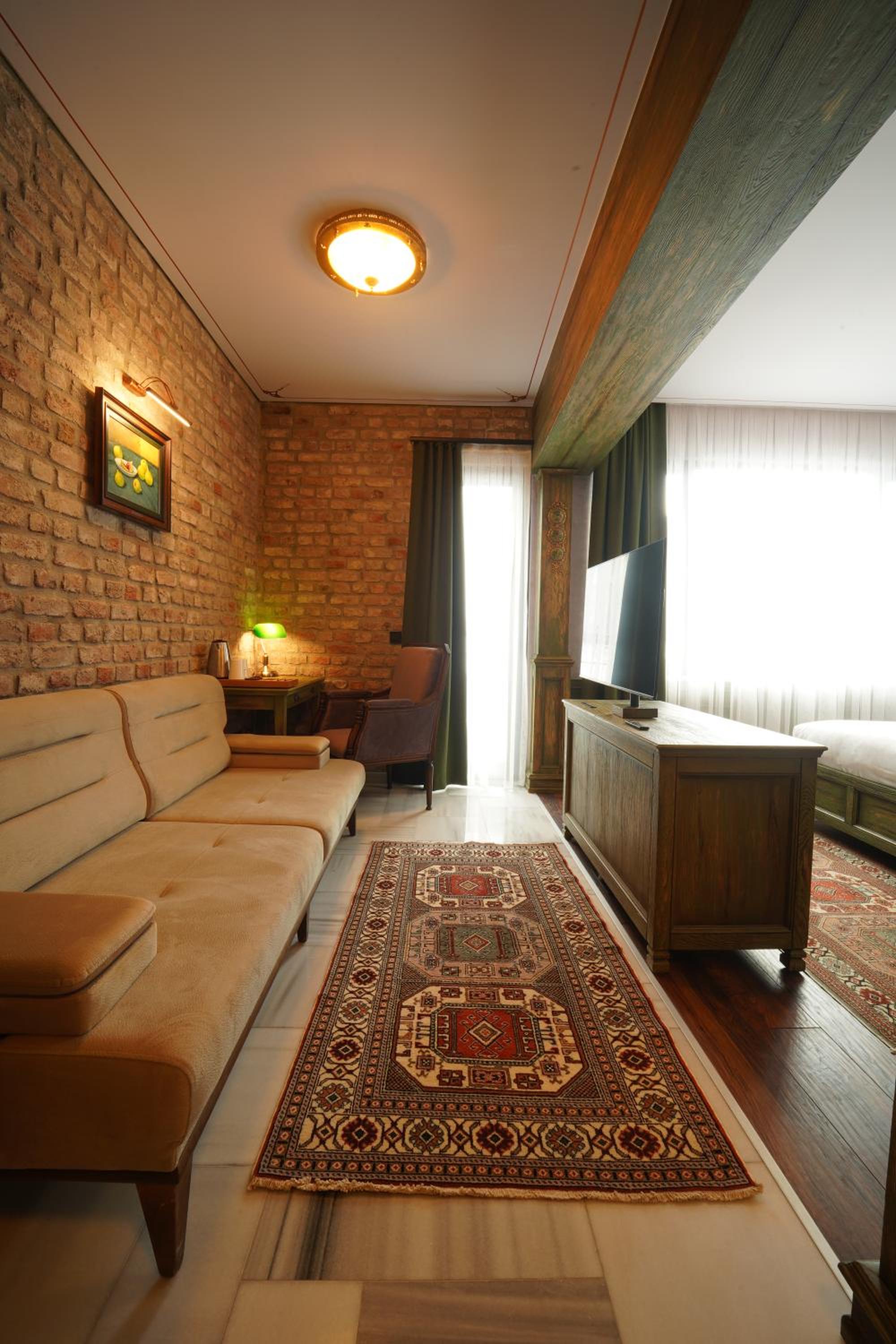 Tin Süitler - Image 13