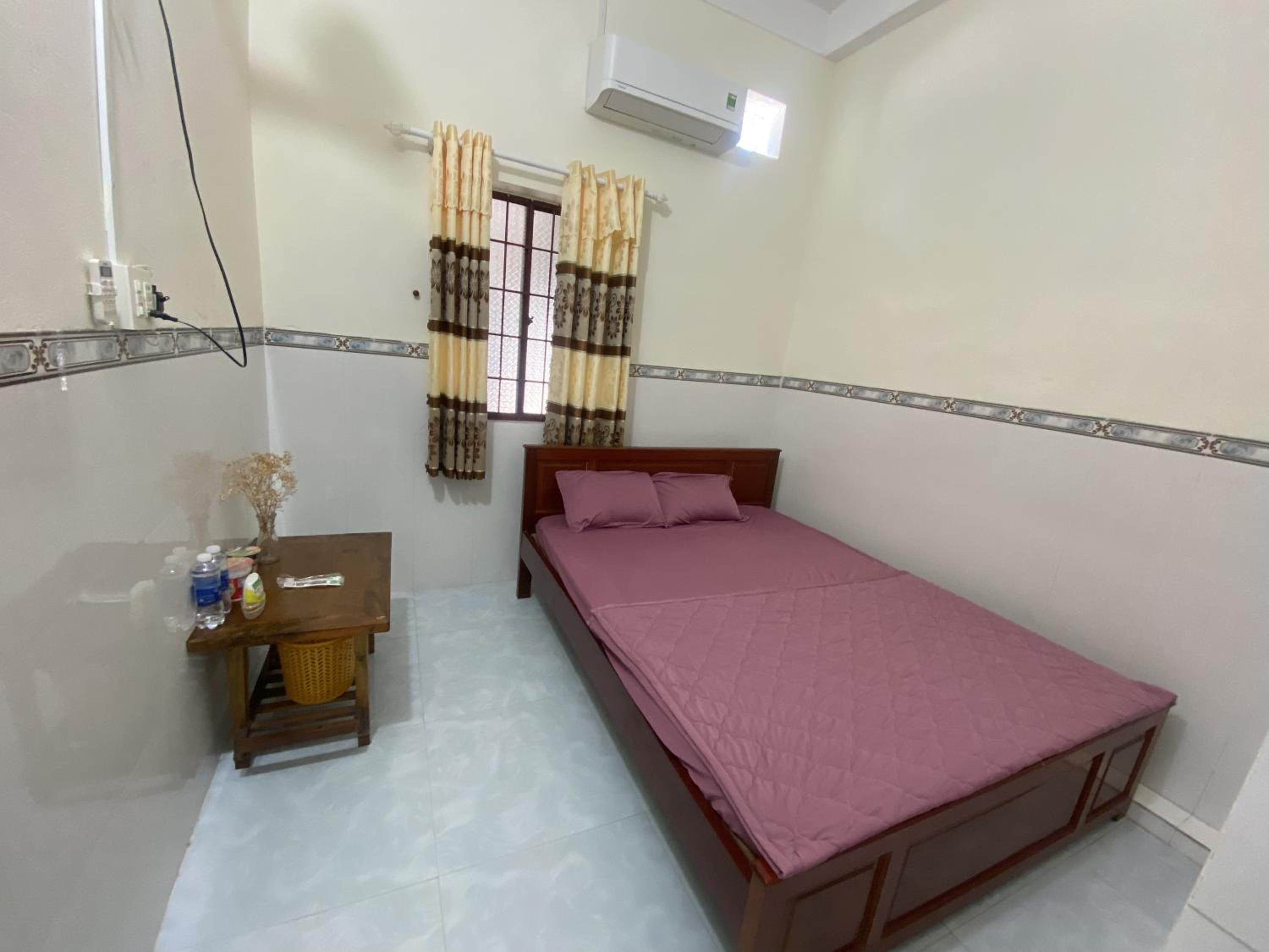 Nhà Nghỉ Hiệp Định