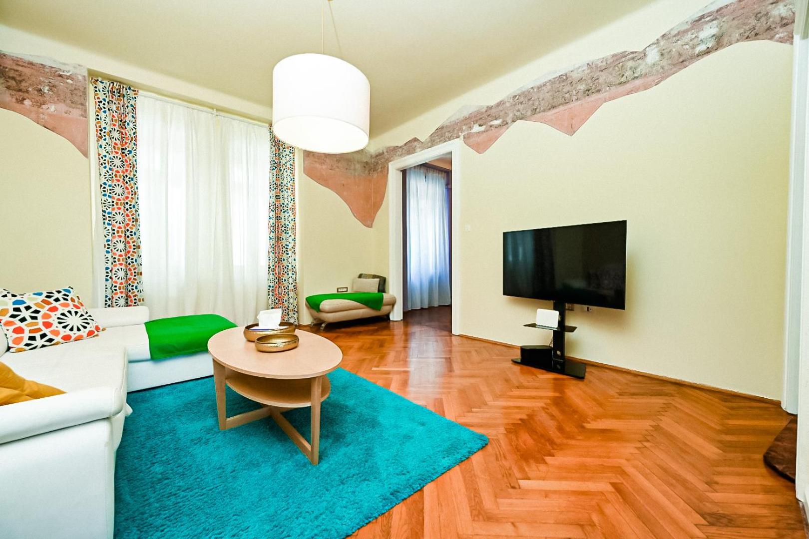 '2R' City Center Holidays and Workstays view 5