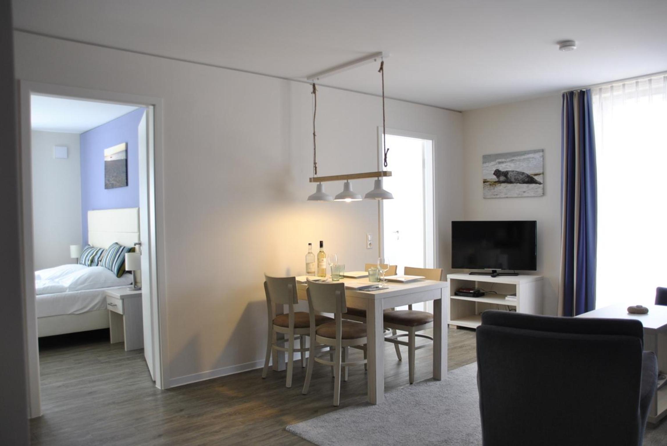 Apartment 6