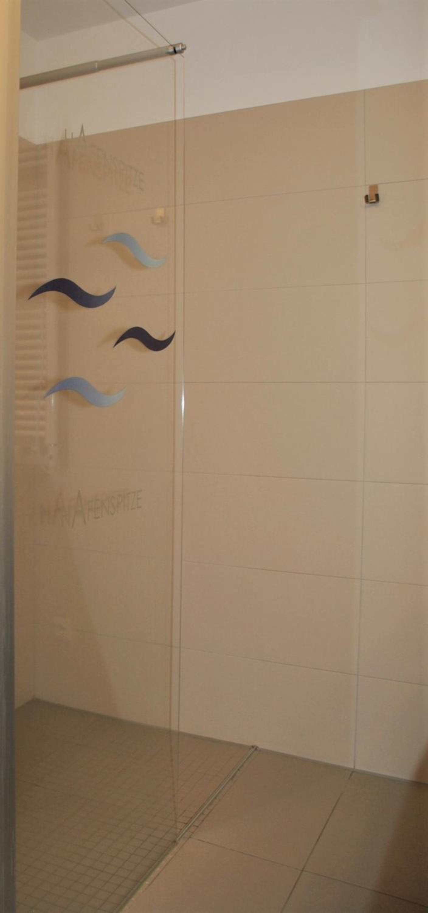 Apartment 6