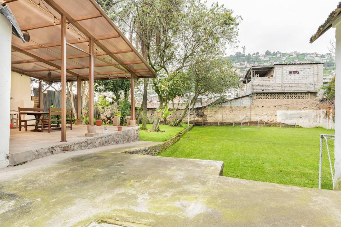 TRAVELER'S HOUSE QUITO view 4