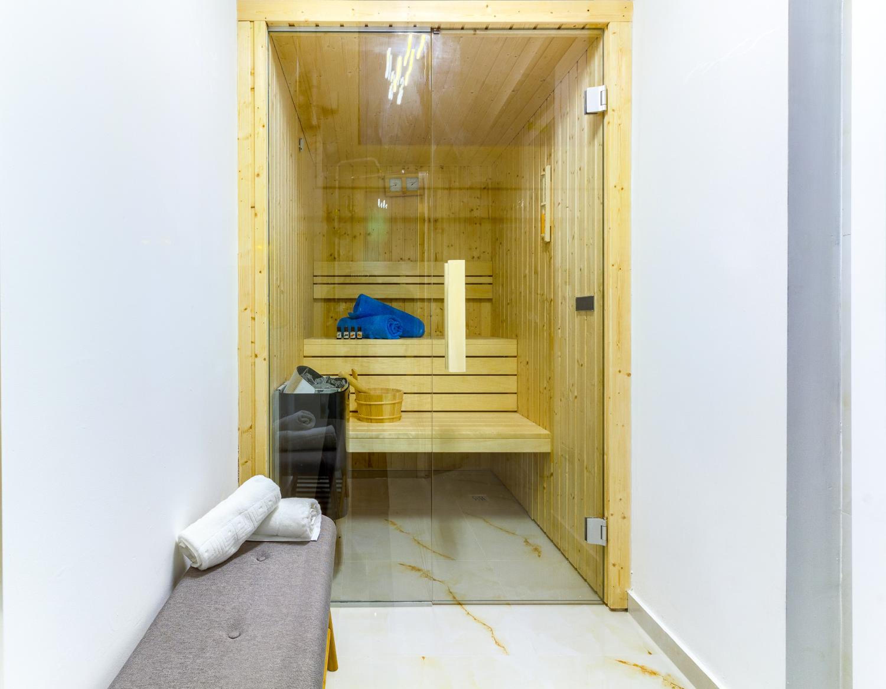 Irini Luxury Rooms