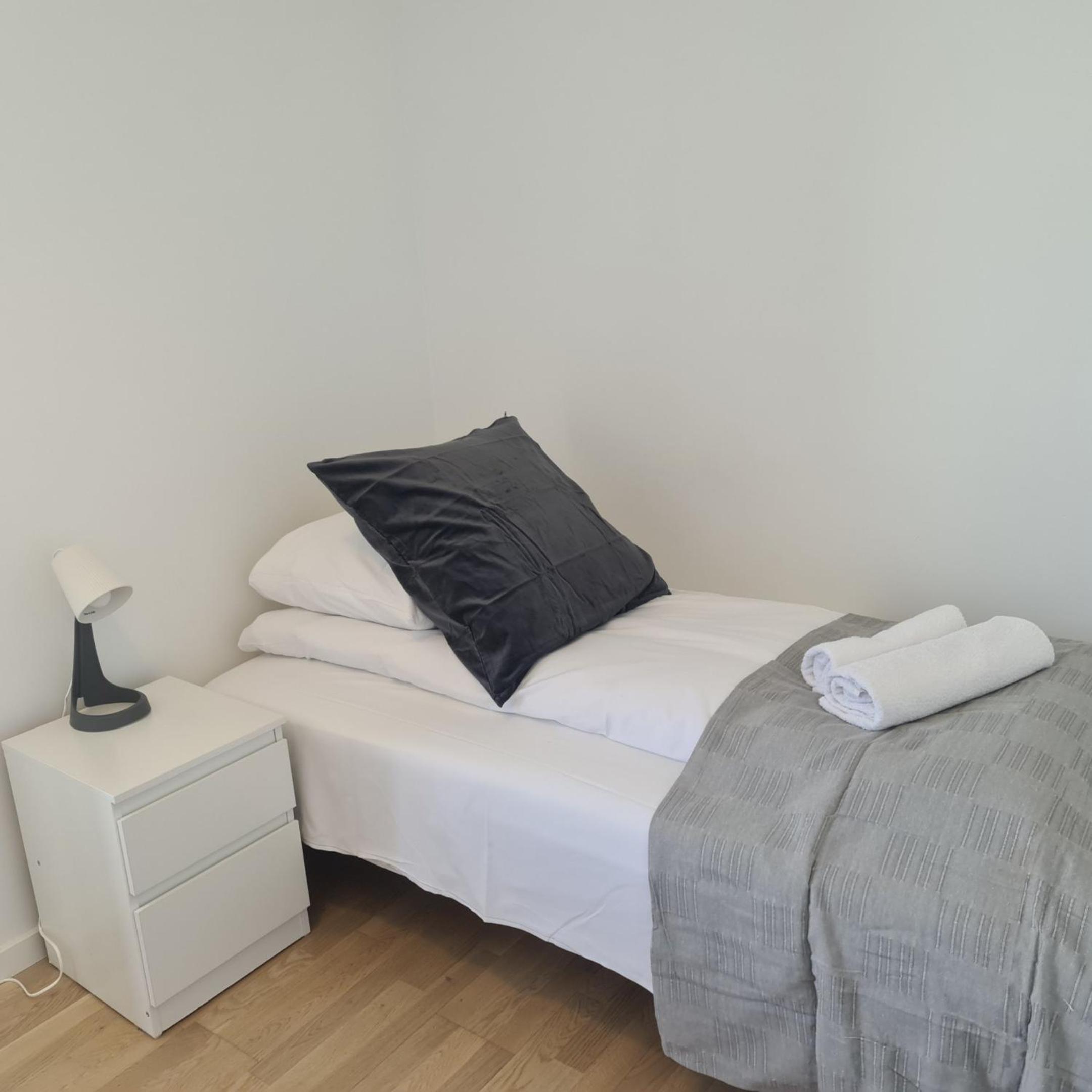 Modern Spacious 3 Bedroom Apartment With Balcony At Richard Mortensens Vej Close To The Royal Arena And Fields view 3