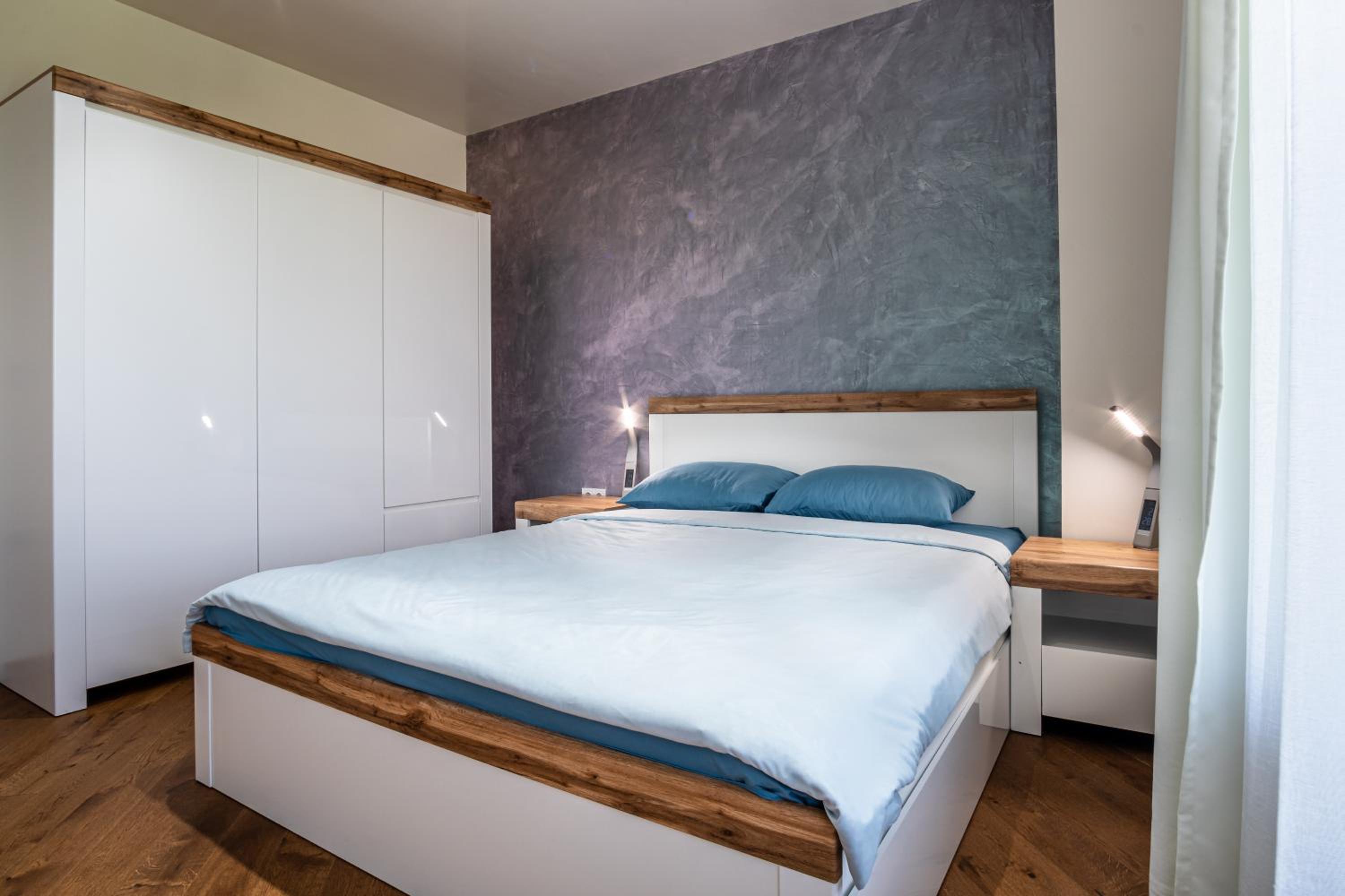 Luxury apartment in building K55 with free garage