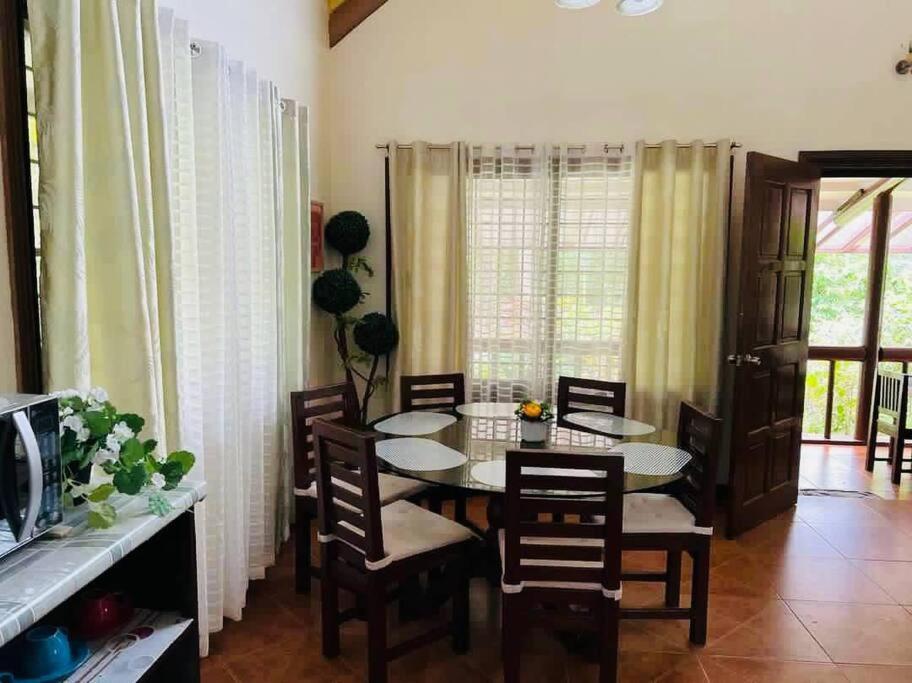 Pines Cabin Tagaytay Staycation