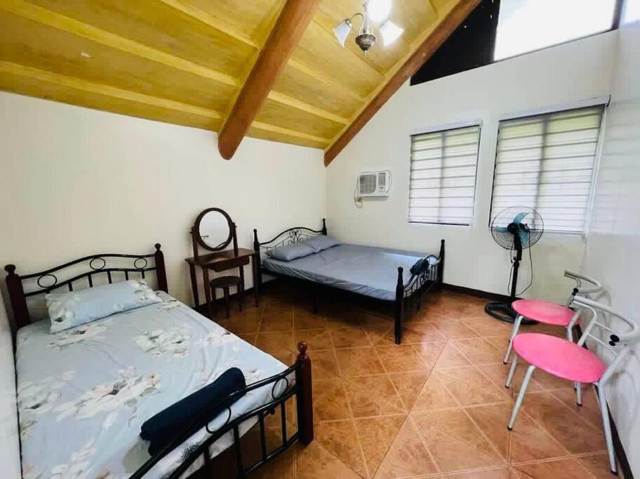 Pines Cabin Tagaytay Staycation