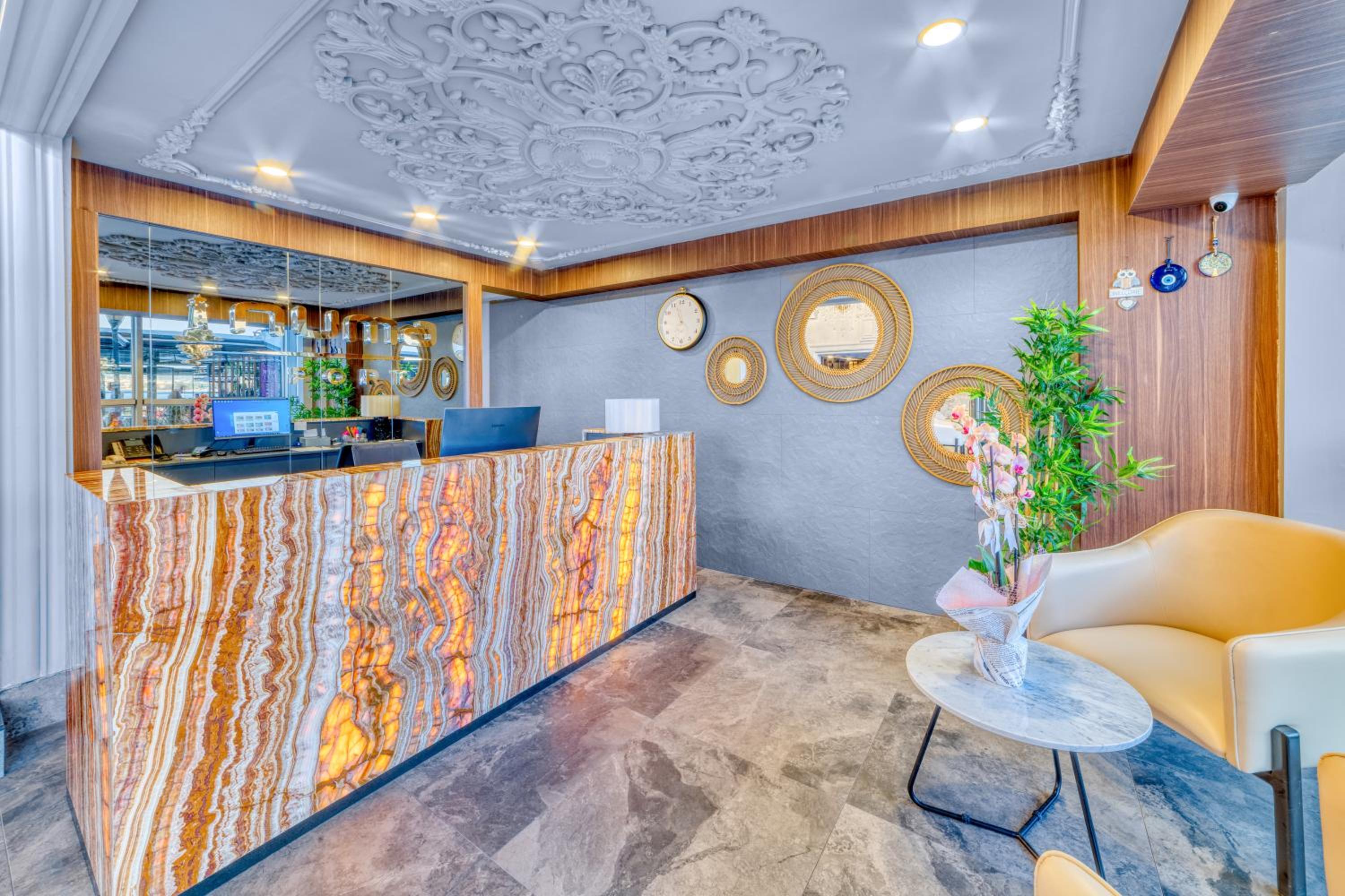 Numa Port Hotel - Image 27