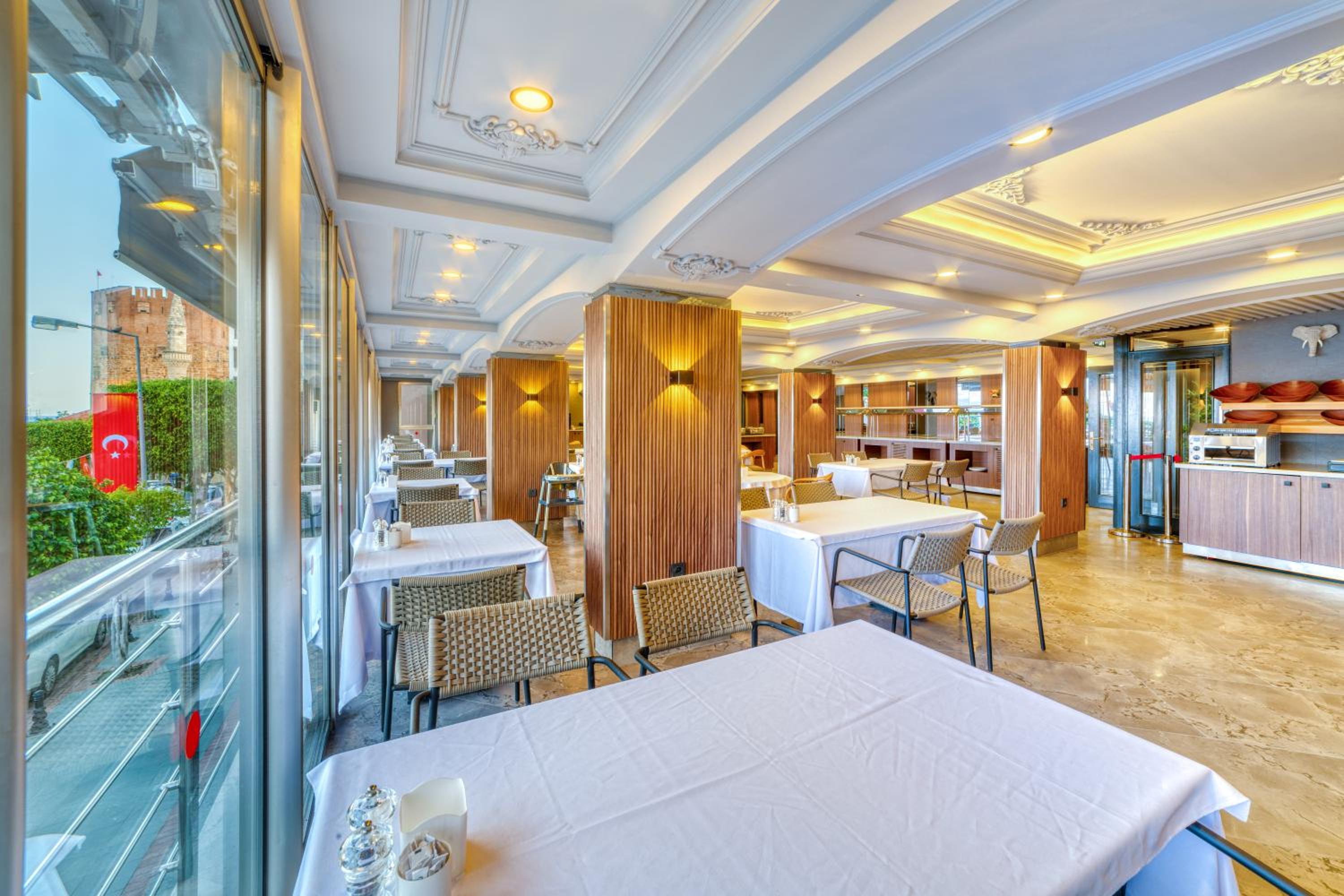 Numa Port Hotel - Image 26