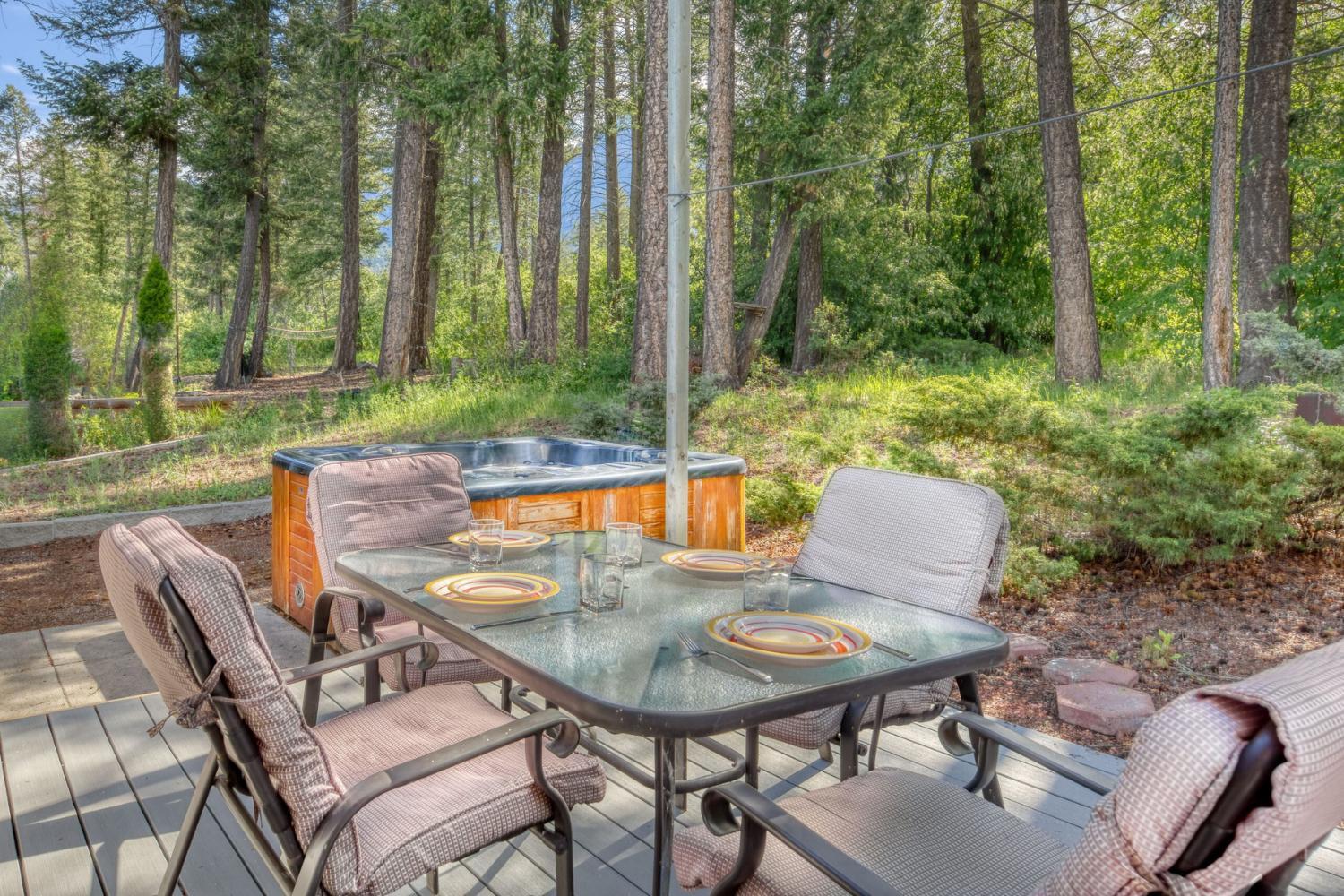 Fairmont Hot Springs, 3 Bedroom Vacation Home