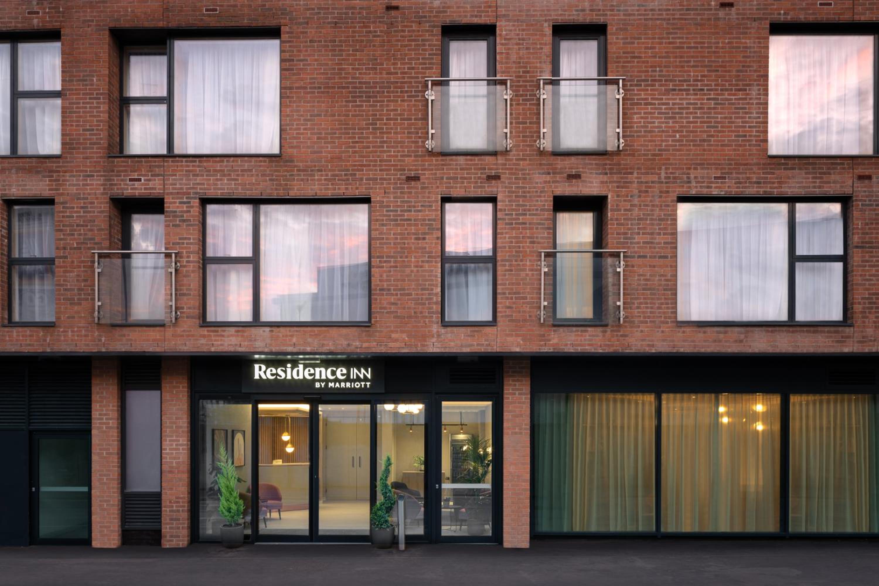 Hotel Residence Inn by Marriott Manchester Piccadilly - Image 1