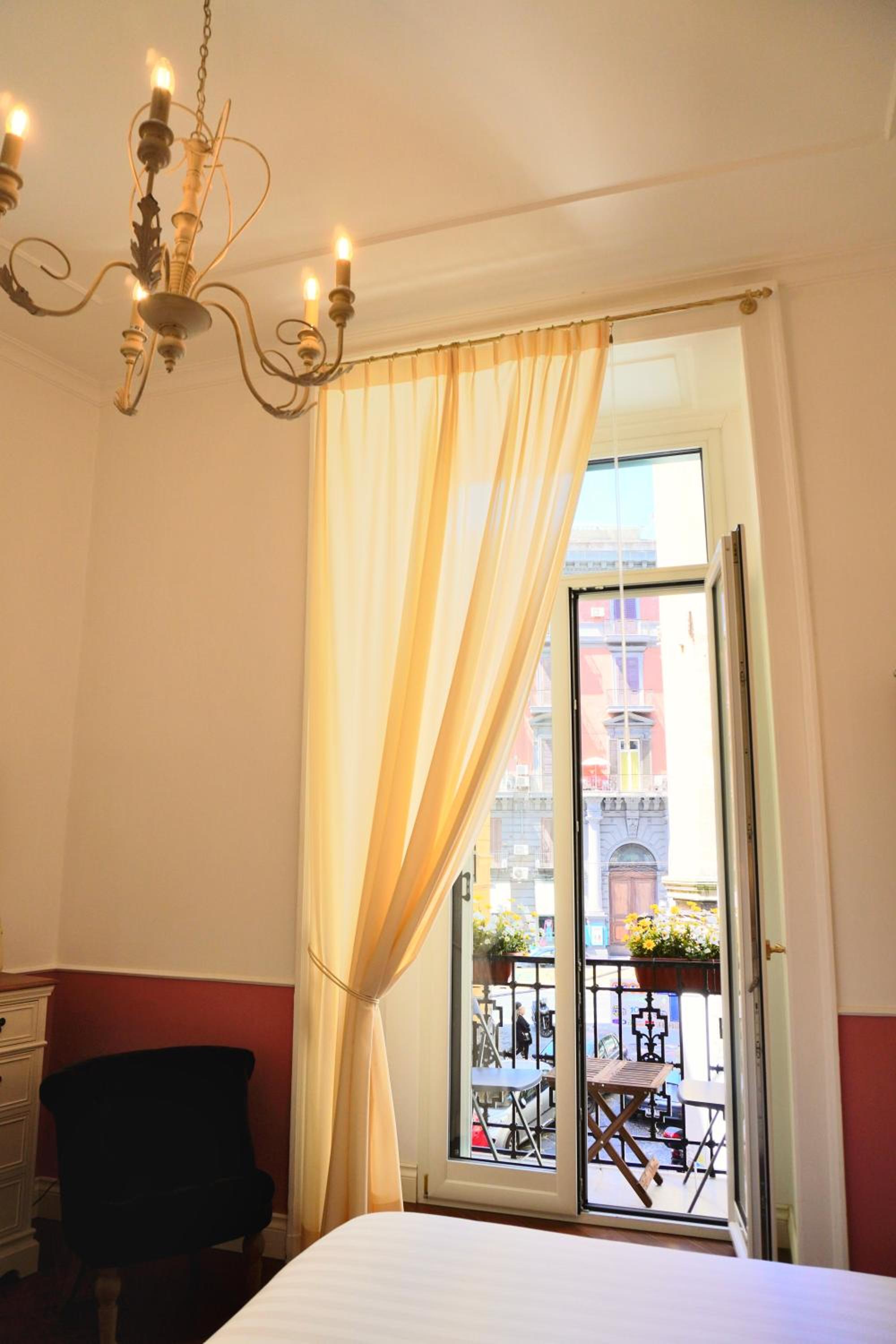 Macchiato Suites Boutique Guest House