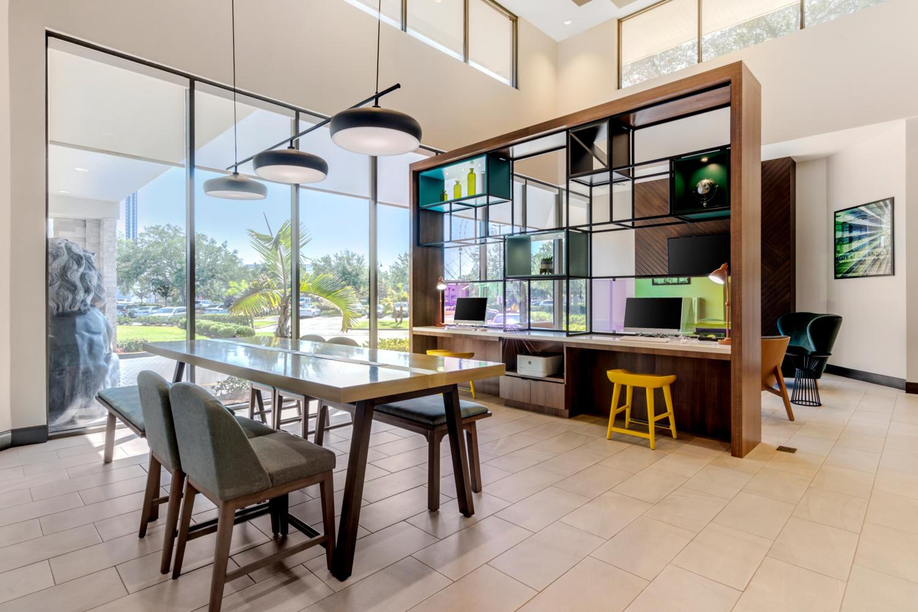 Holiday Inn Orlando International Dr-ICON by IHG, Bild 54