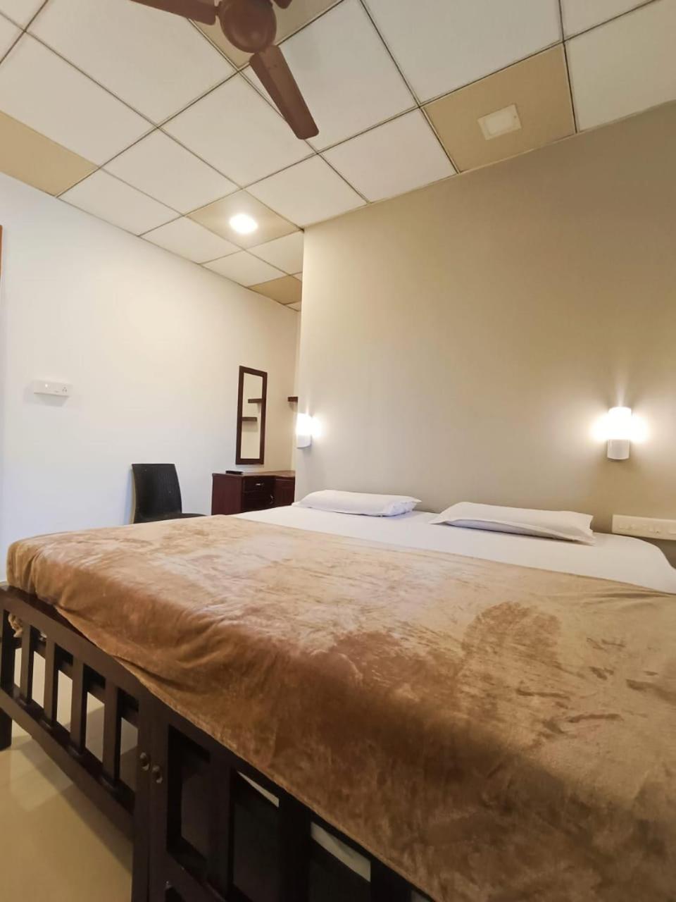 White Shore Beach Homestay