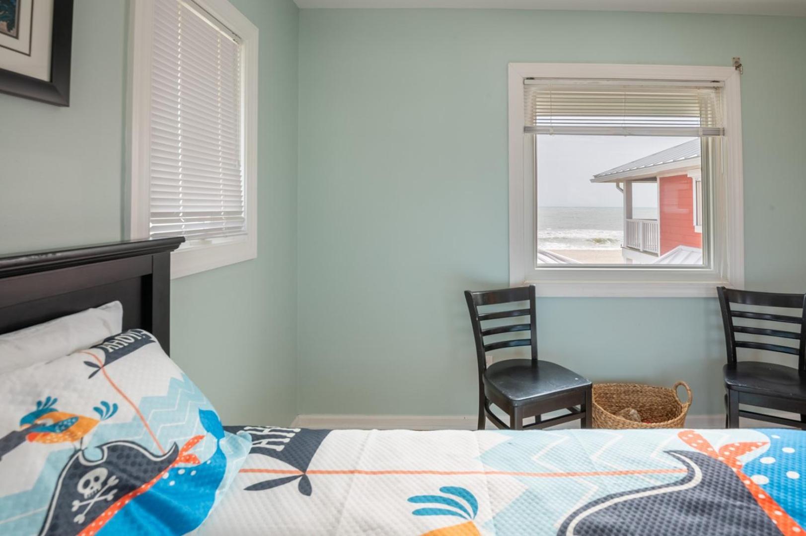 Oceanfront - Wraparound Porch