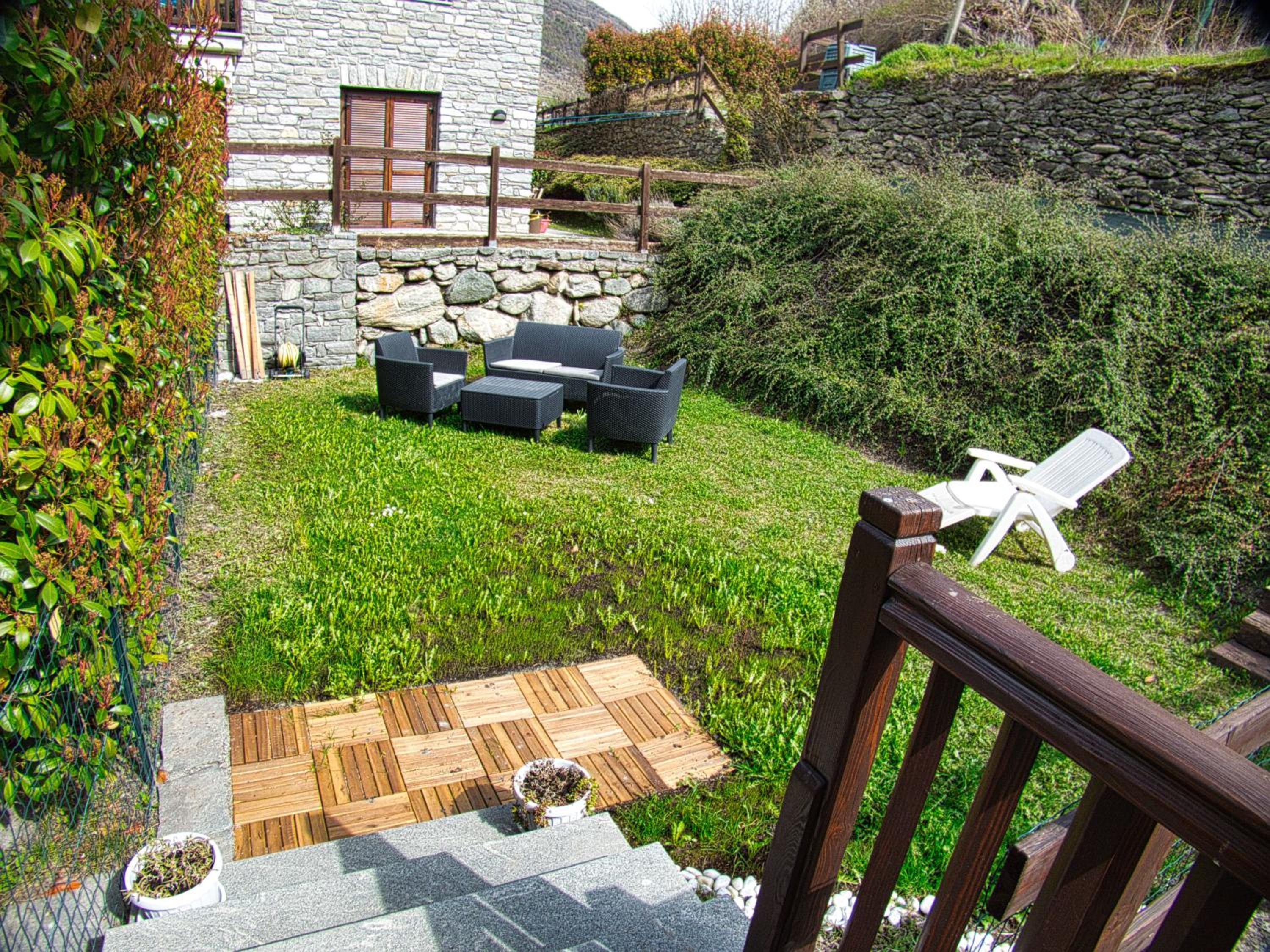 Photo 25