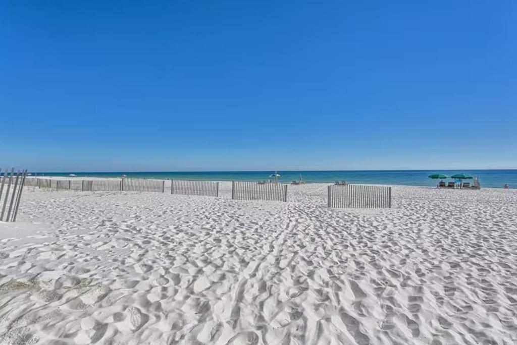 Palm Beach Resort 15B view 3