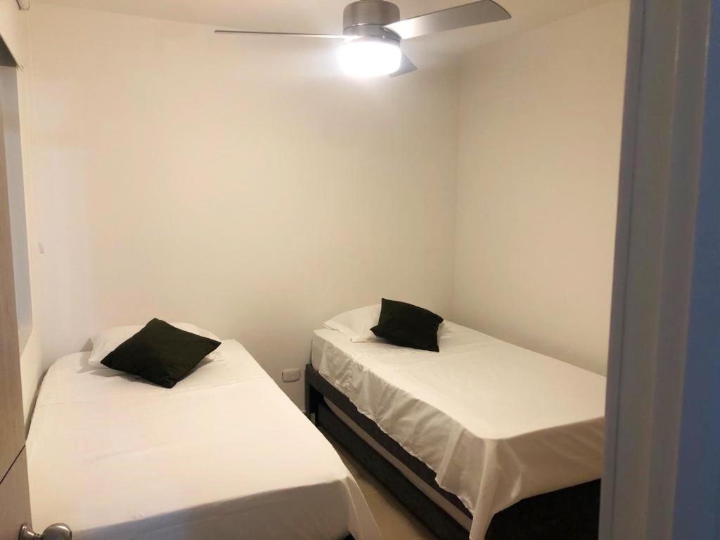 CONDOMINIO EN GIRARDOT