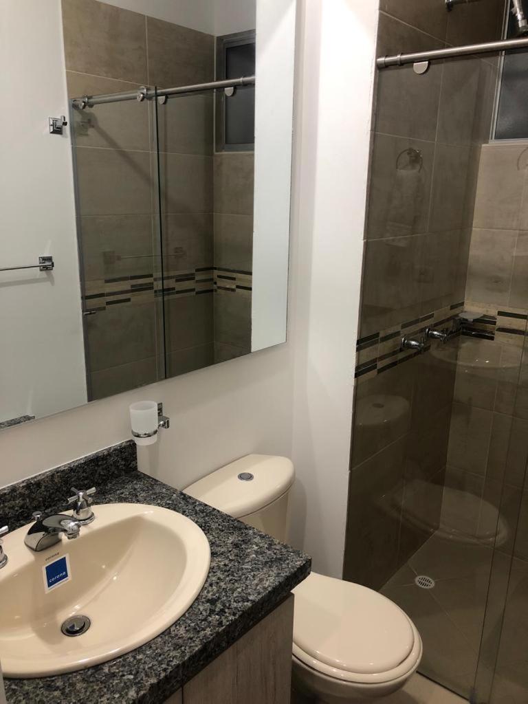 CONDOMINIO EN GIRARDOT