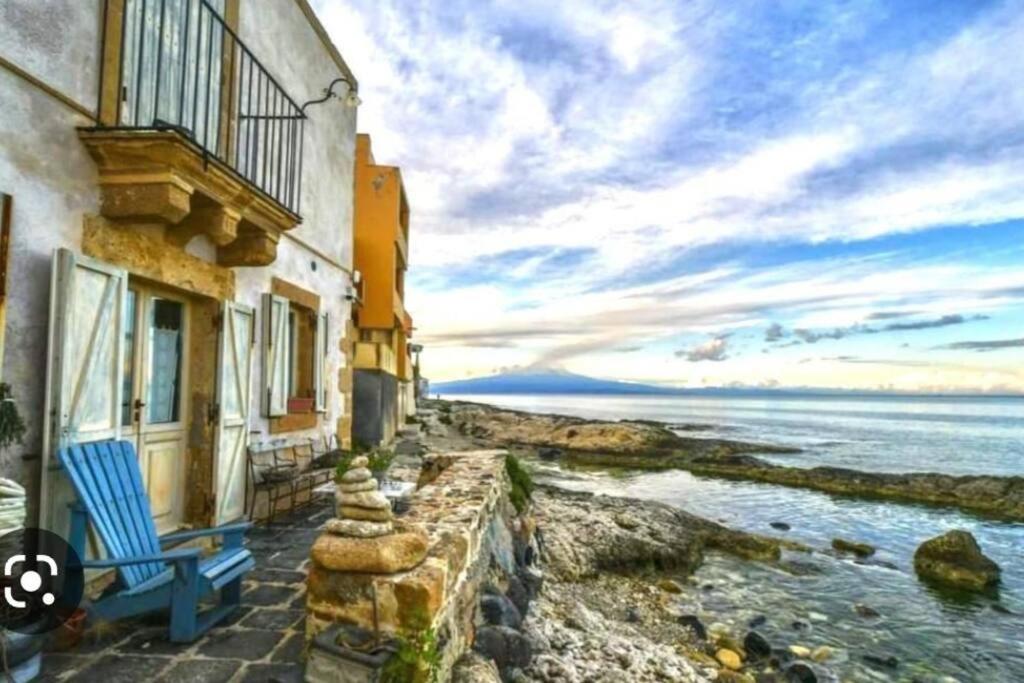 Casa Vacanze LE GIARE di Brucoli