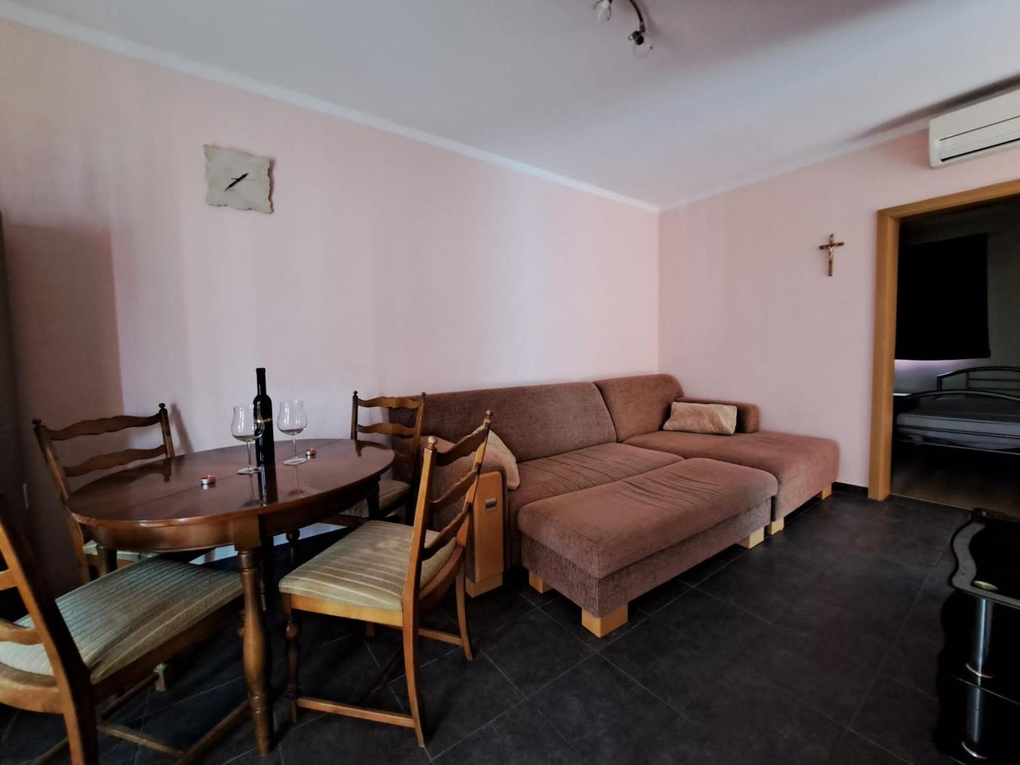 Apartmani Mazalović
