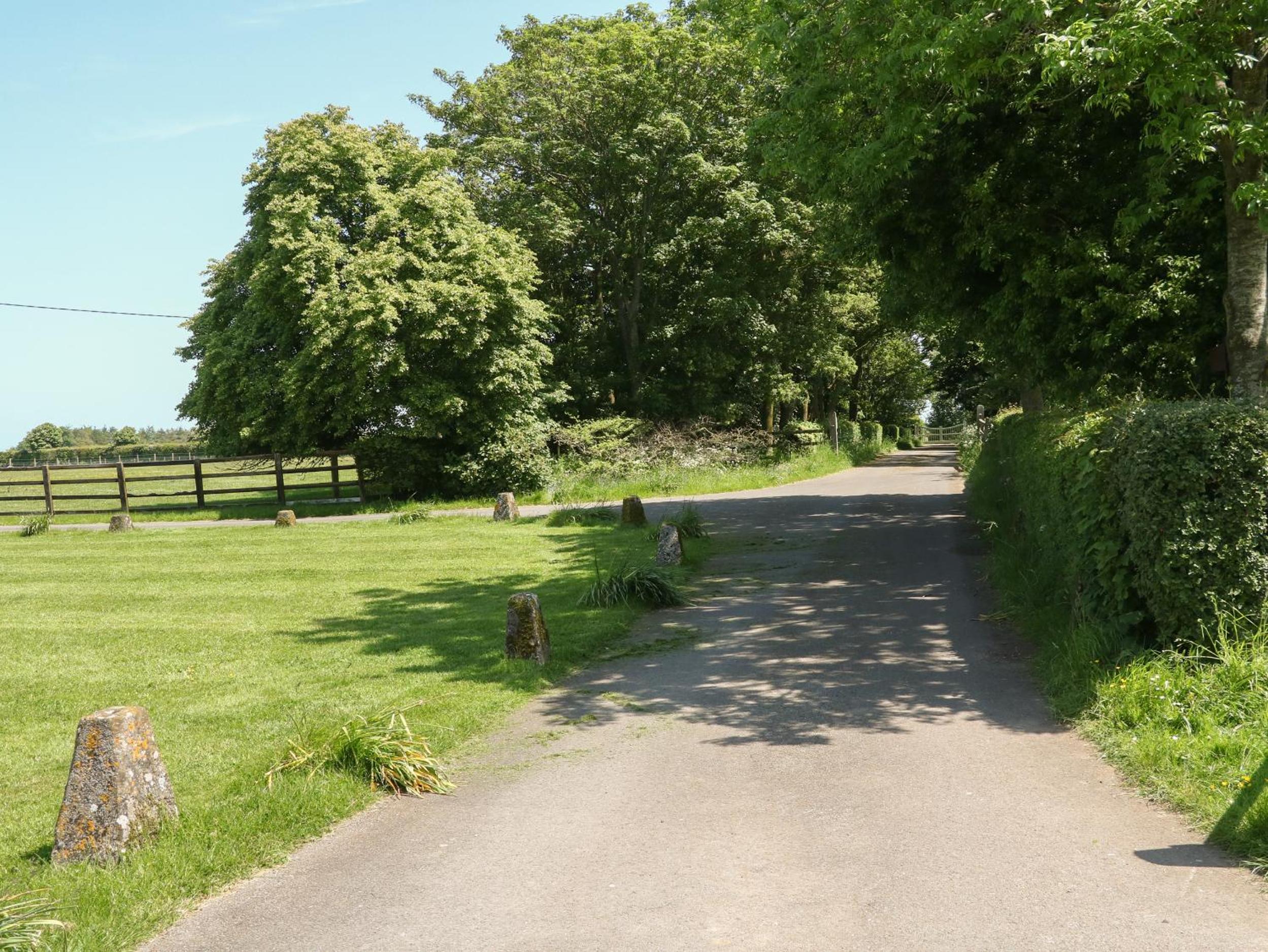 Ewecub Barn view 3