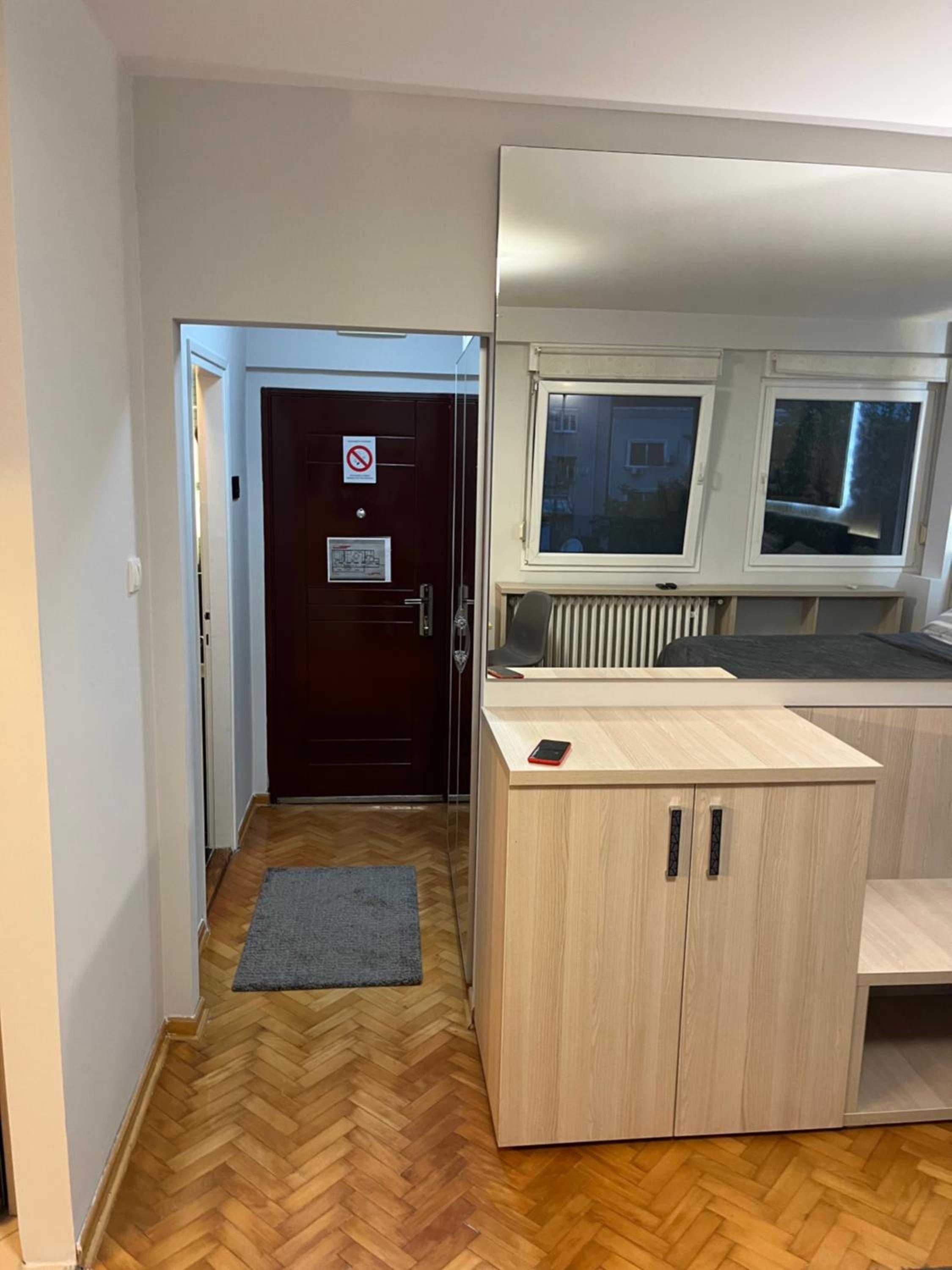 LEO Central Apartment