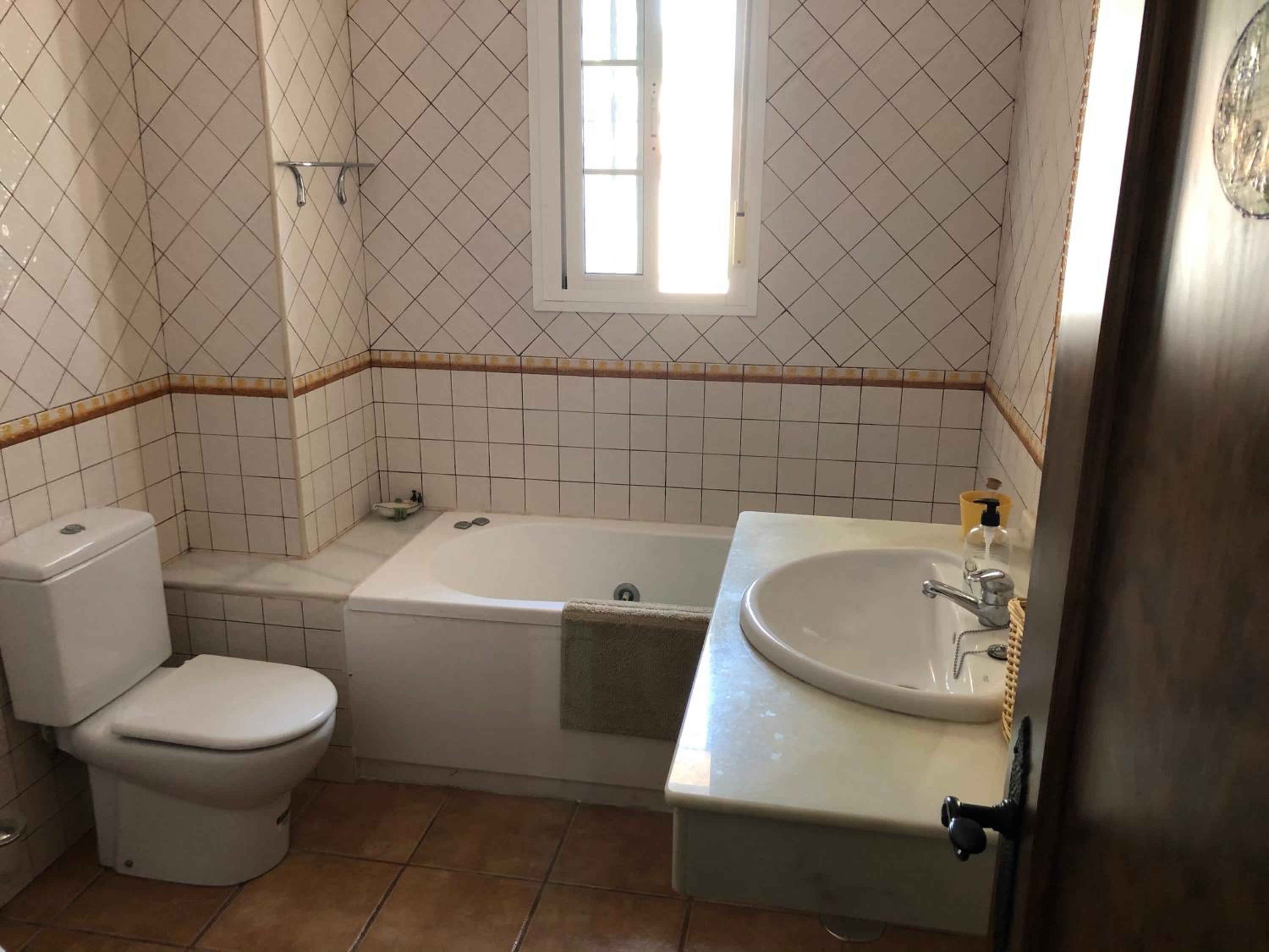 Photo 48