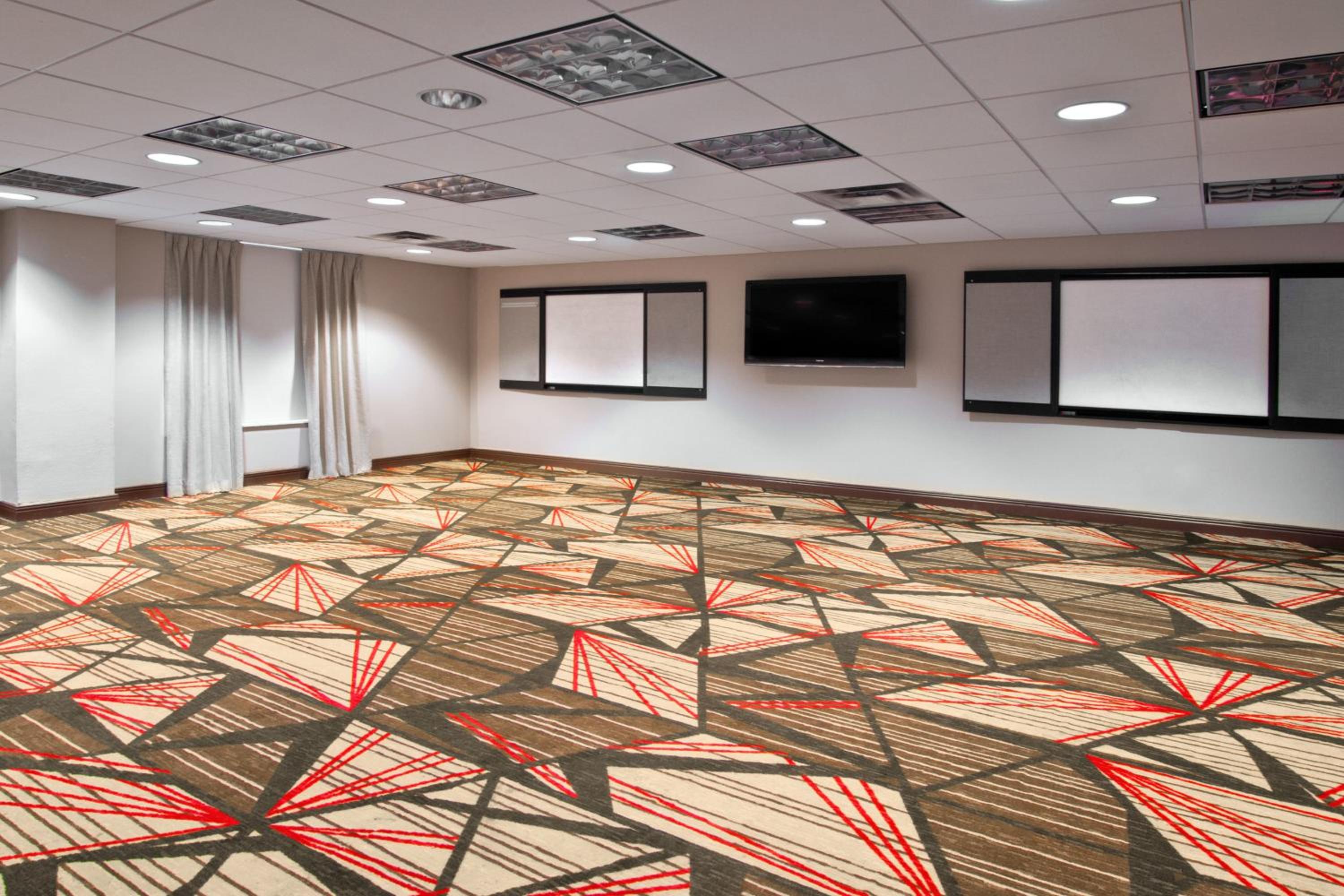 Four Points by Sheraton Nashville Airport - Property Image 4