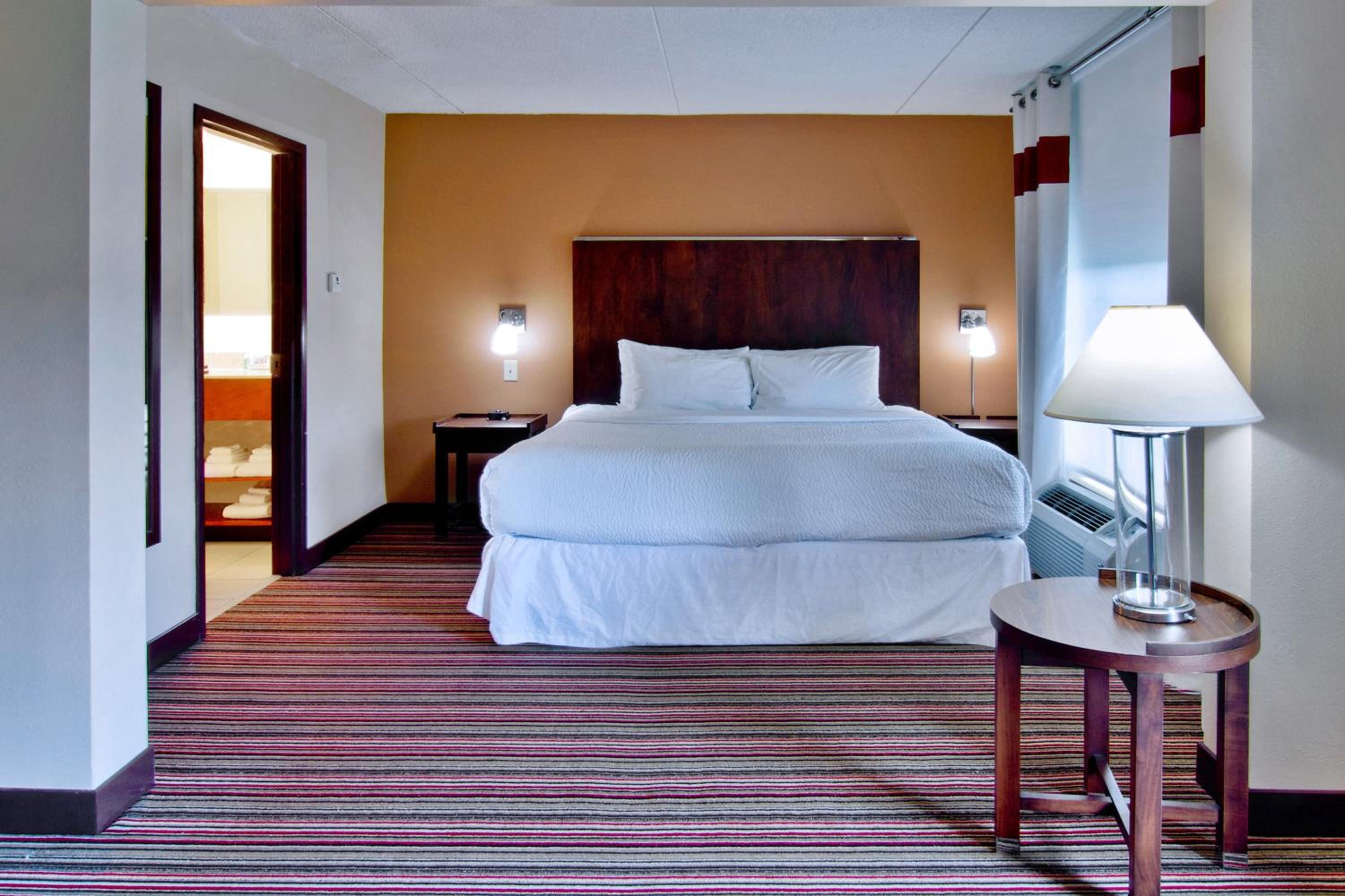 Four Points by Sheraton Nashville Airport - Property Image 14