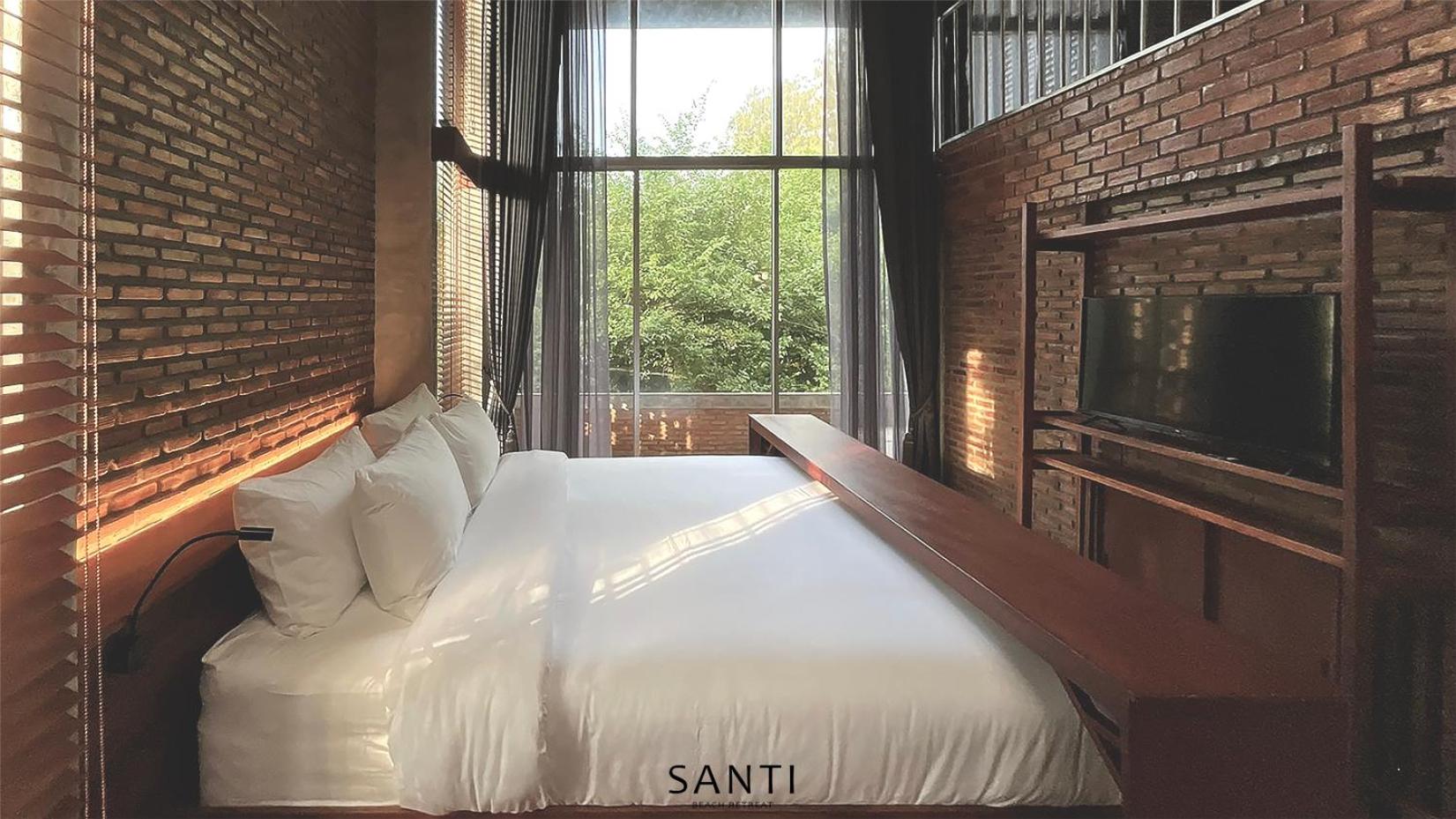 SANTI beach retreat