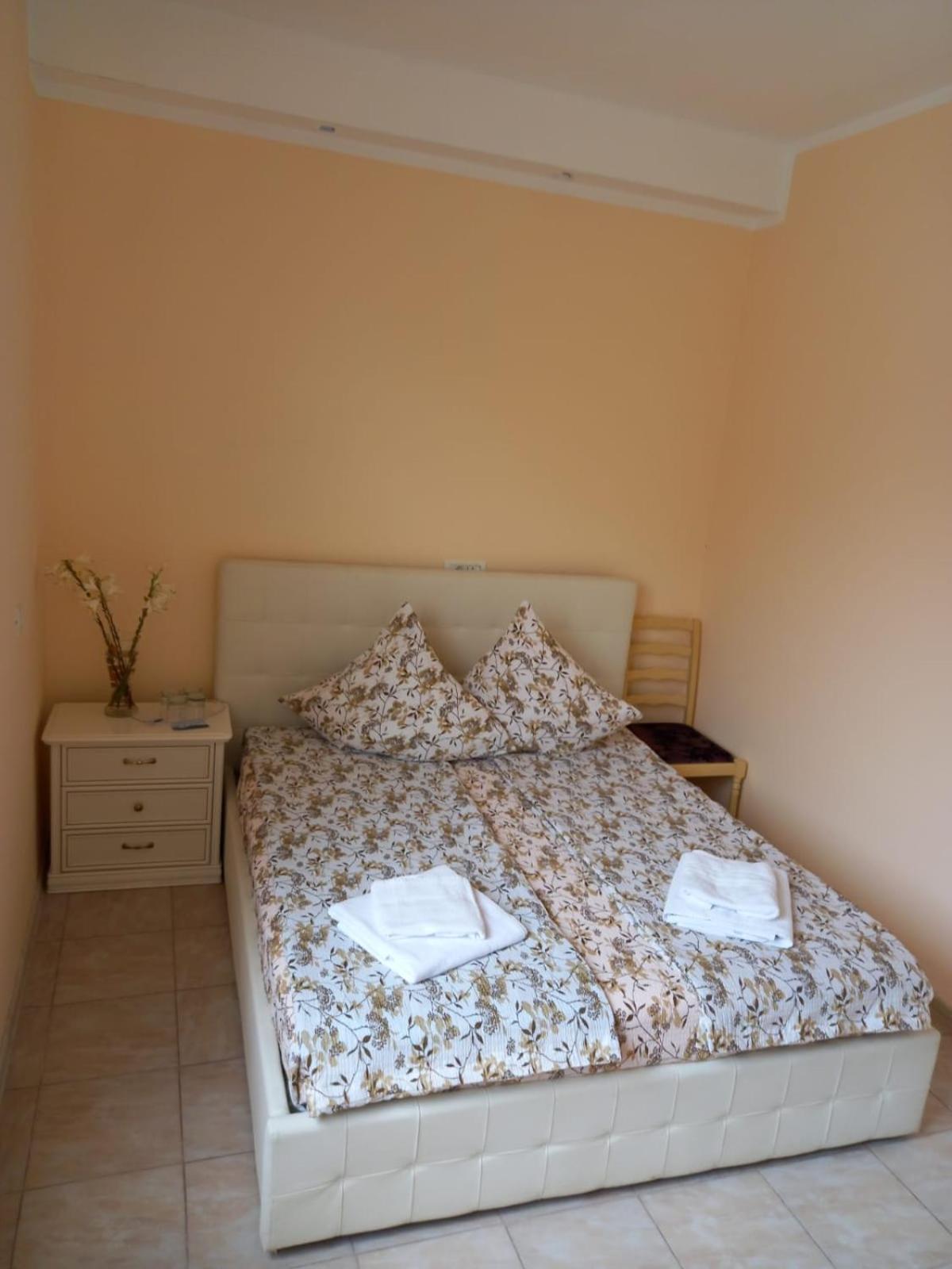 La Nera cazare apartamente - camere view 3