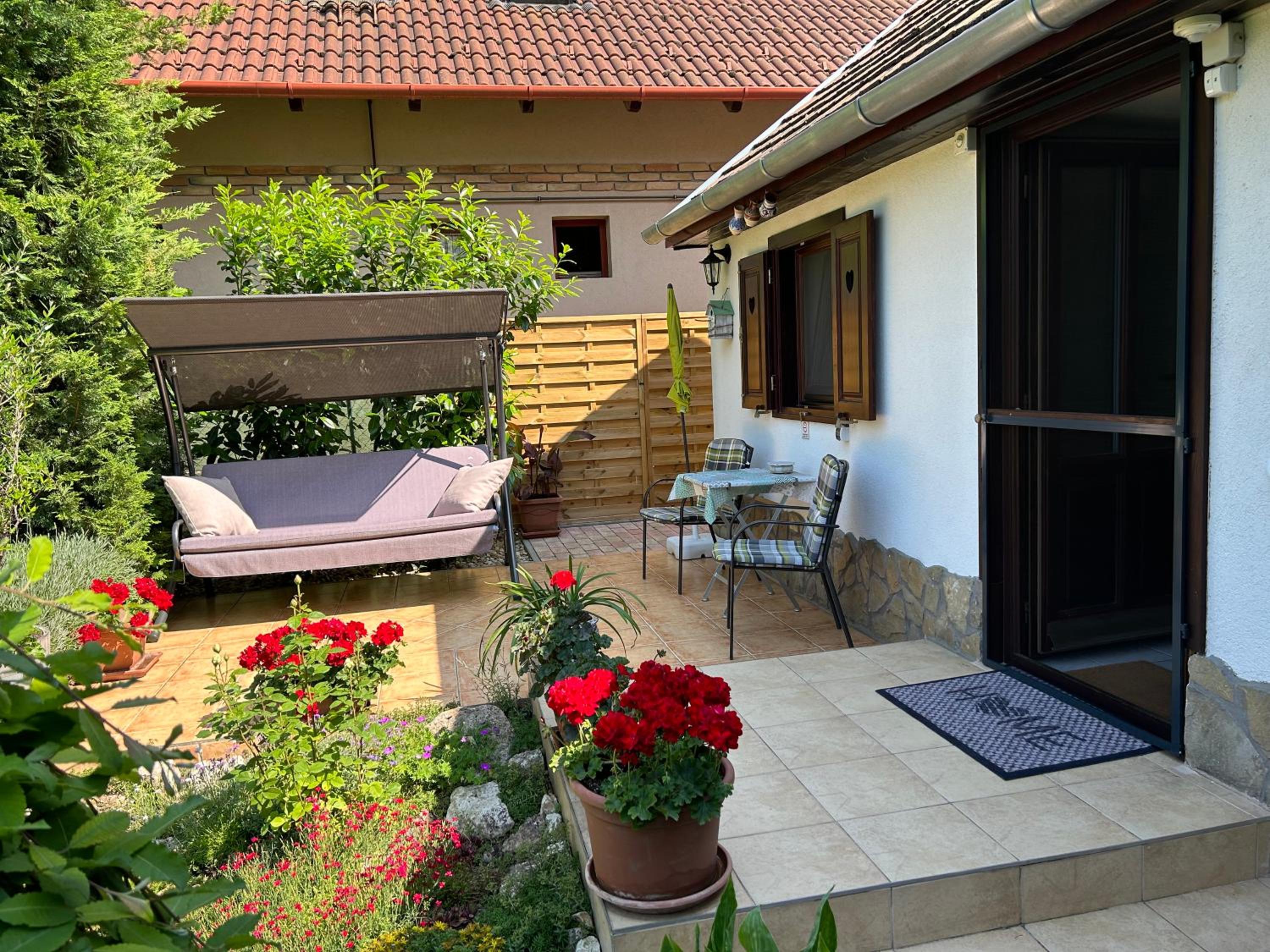 CSAOL Apartman ház view 4