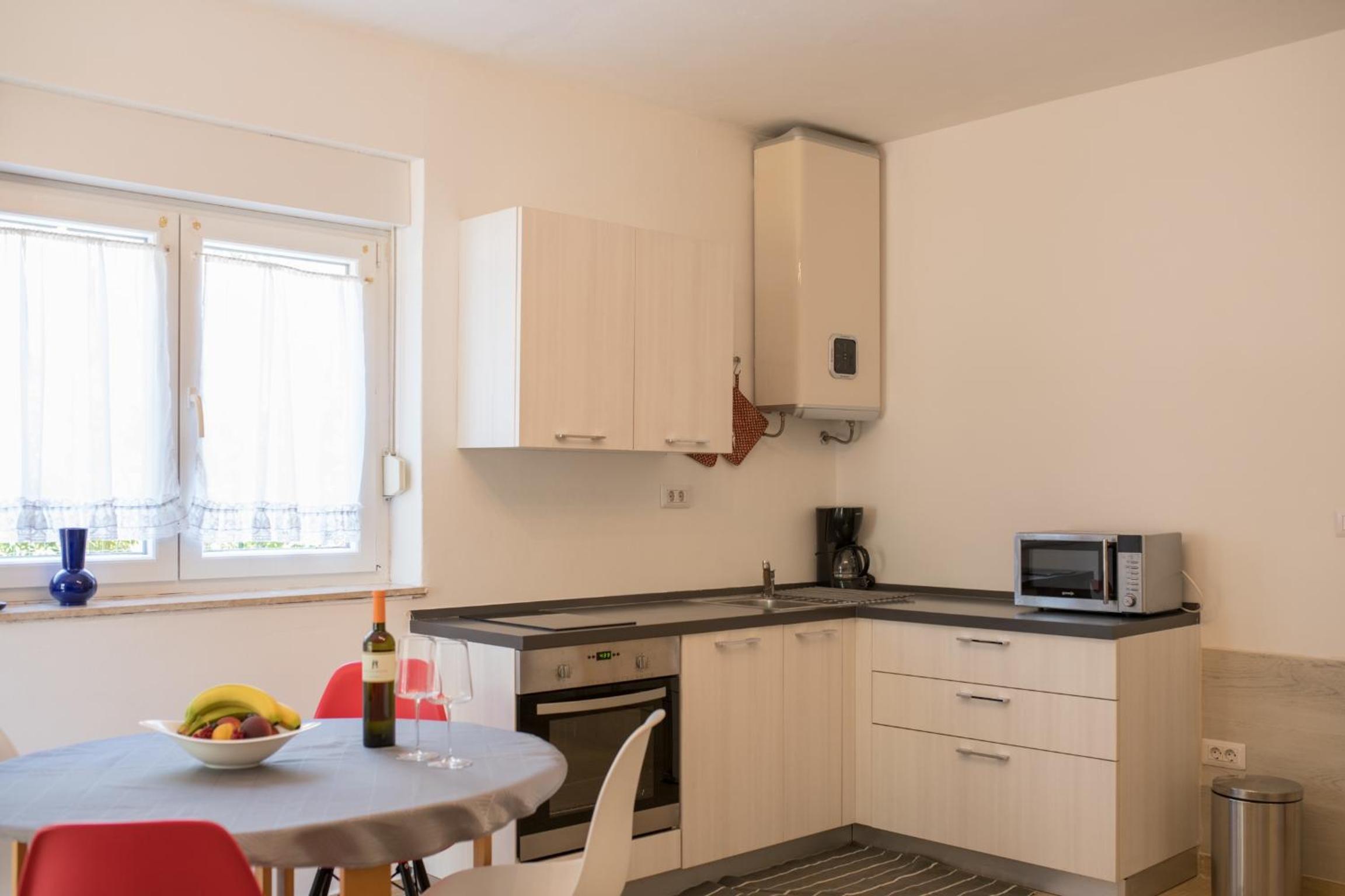 OliveUm Apartments