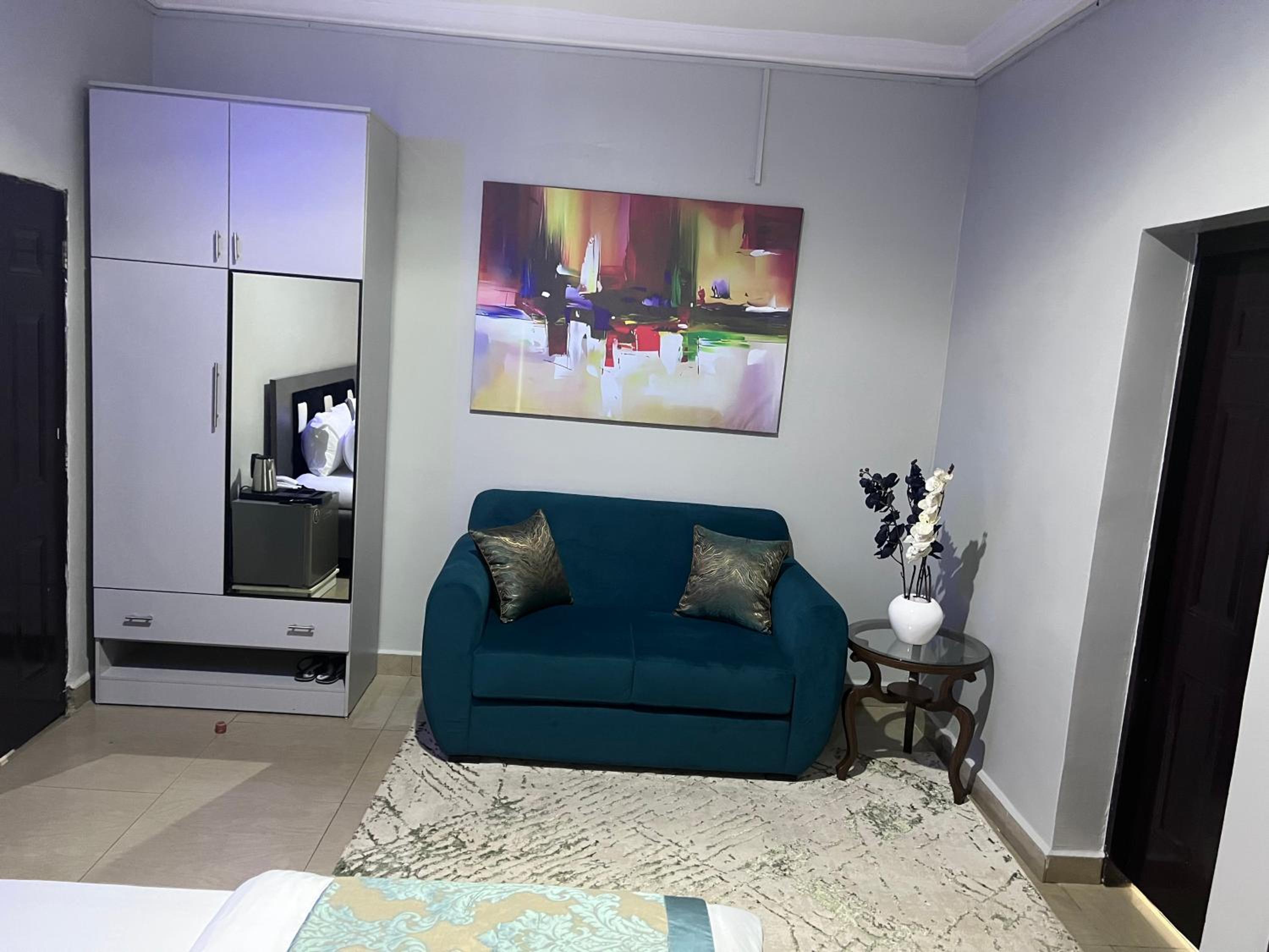 Chennad Apartments view 3