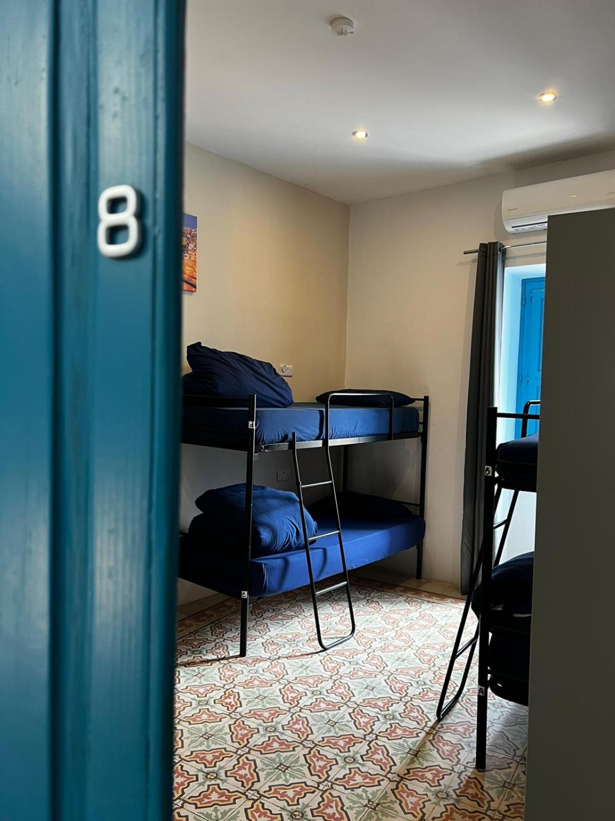 Bookarest Hostel Malta photo 2